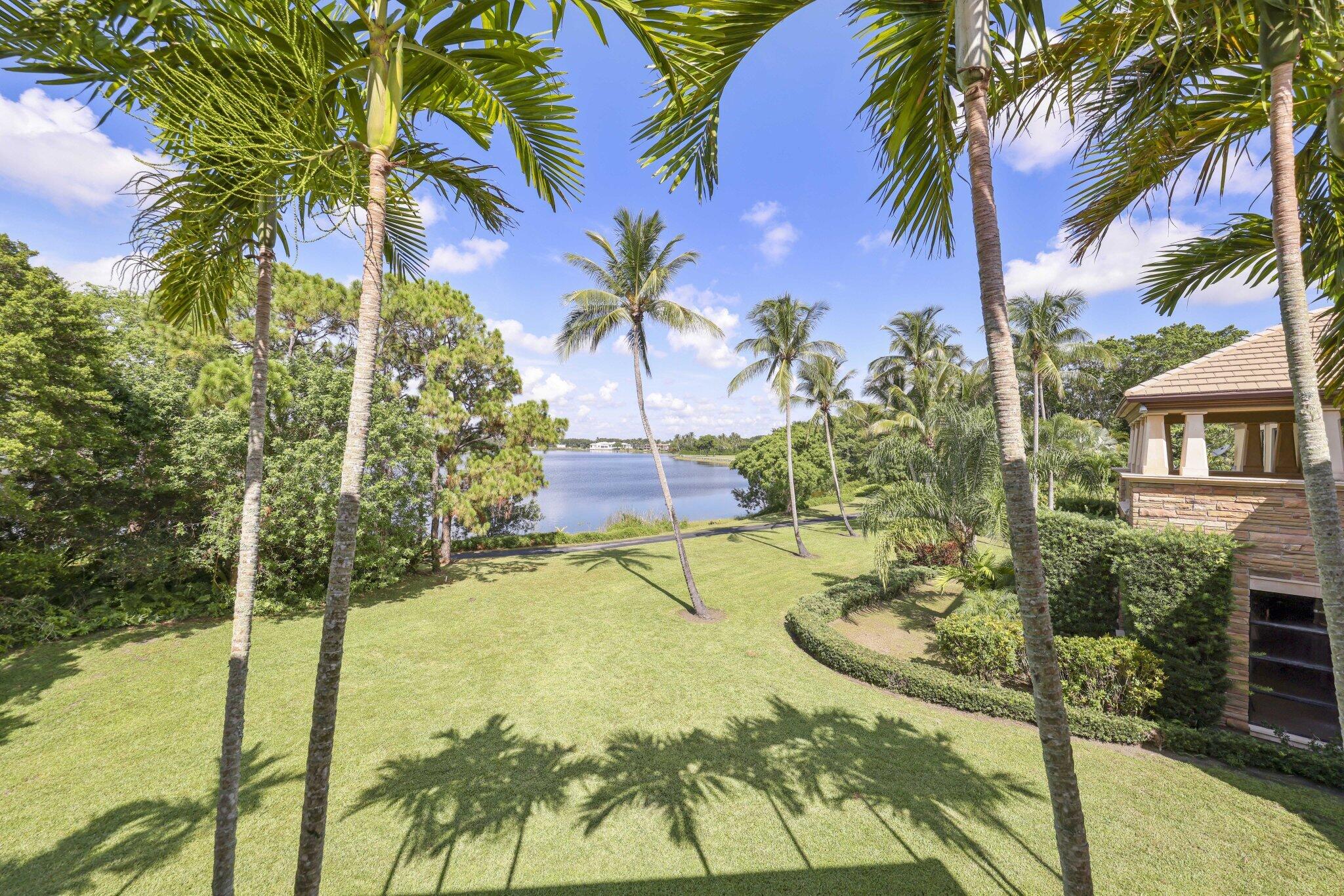 6001 Le Lac Road