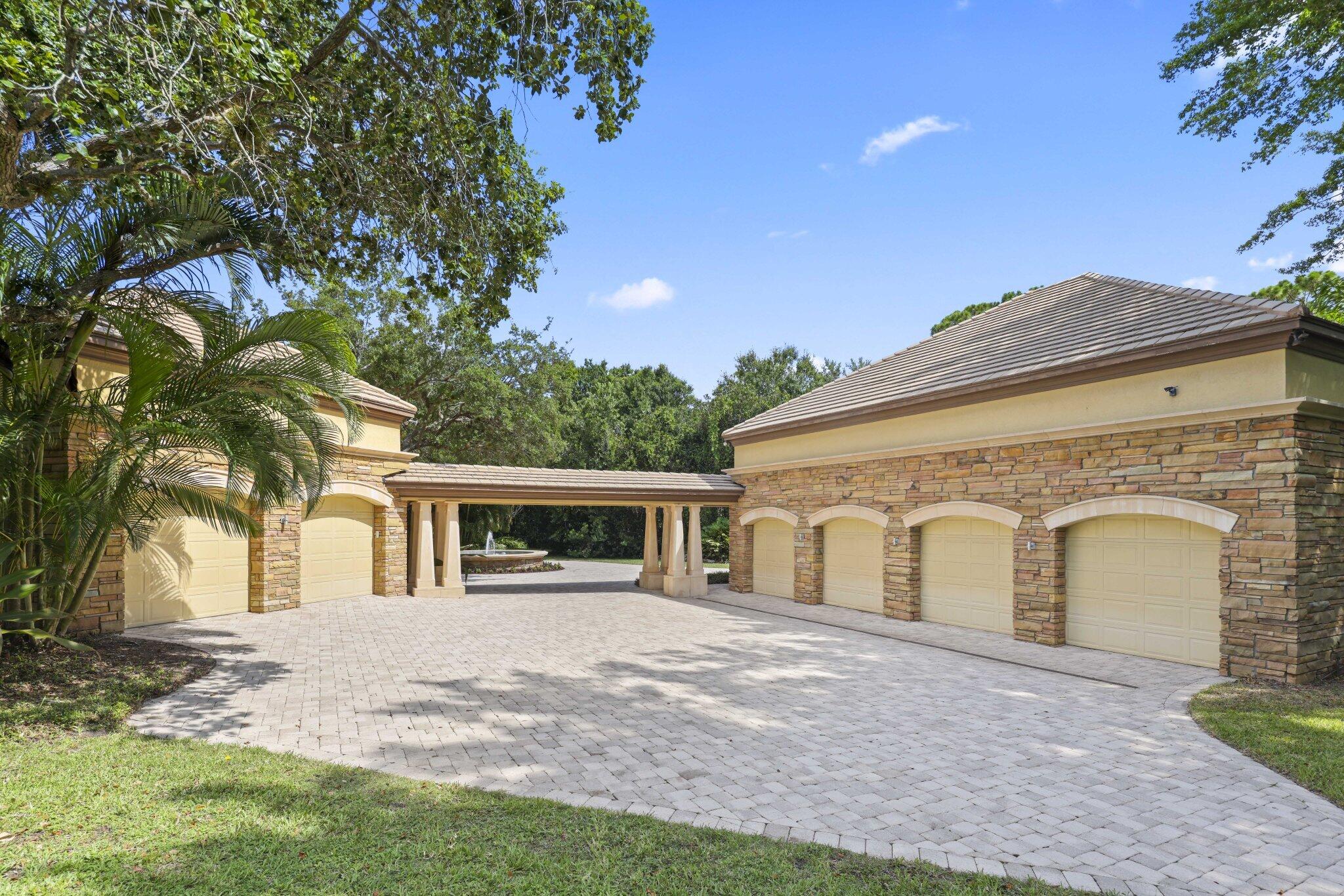 6001 Le Lac Road