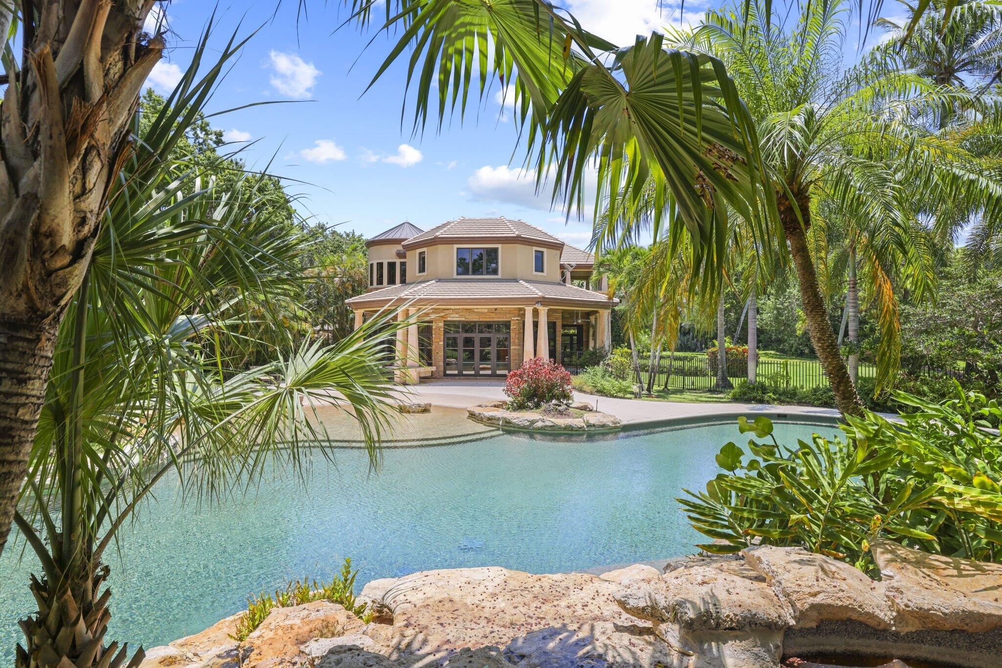 6001 Le Lac Road