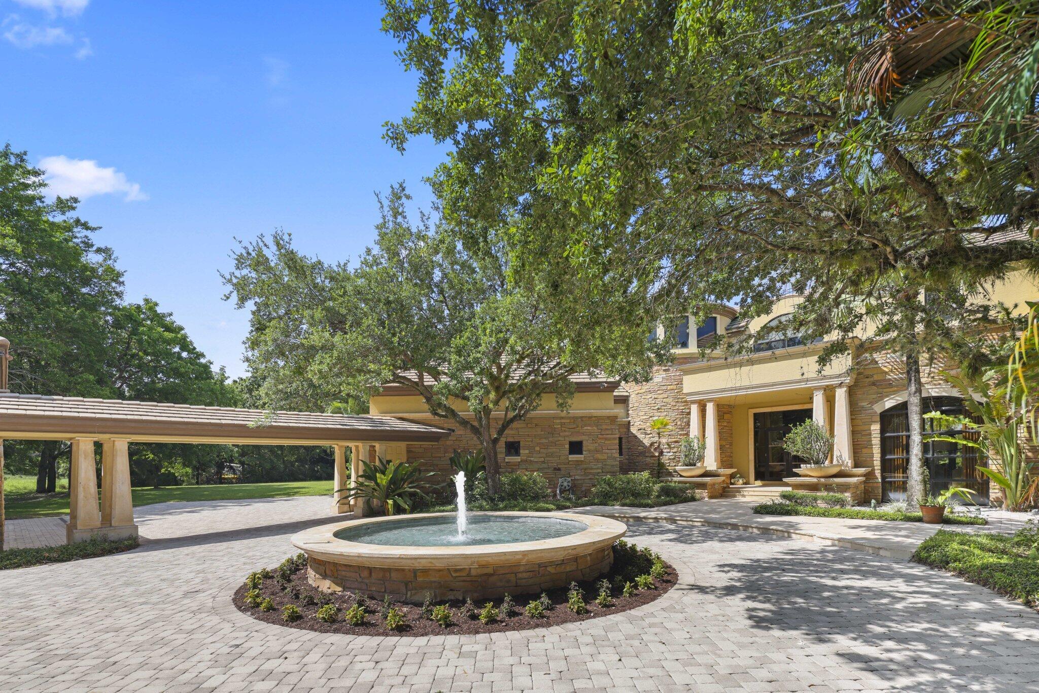 6001 Le Lac Road