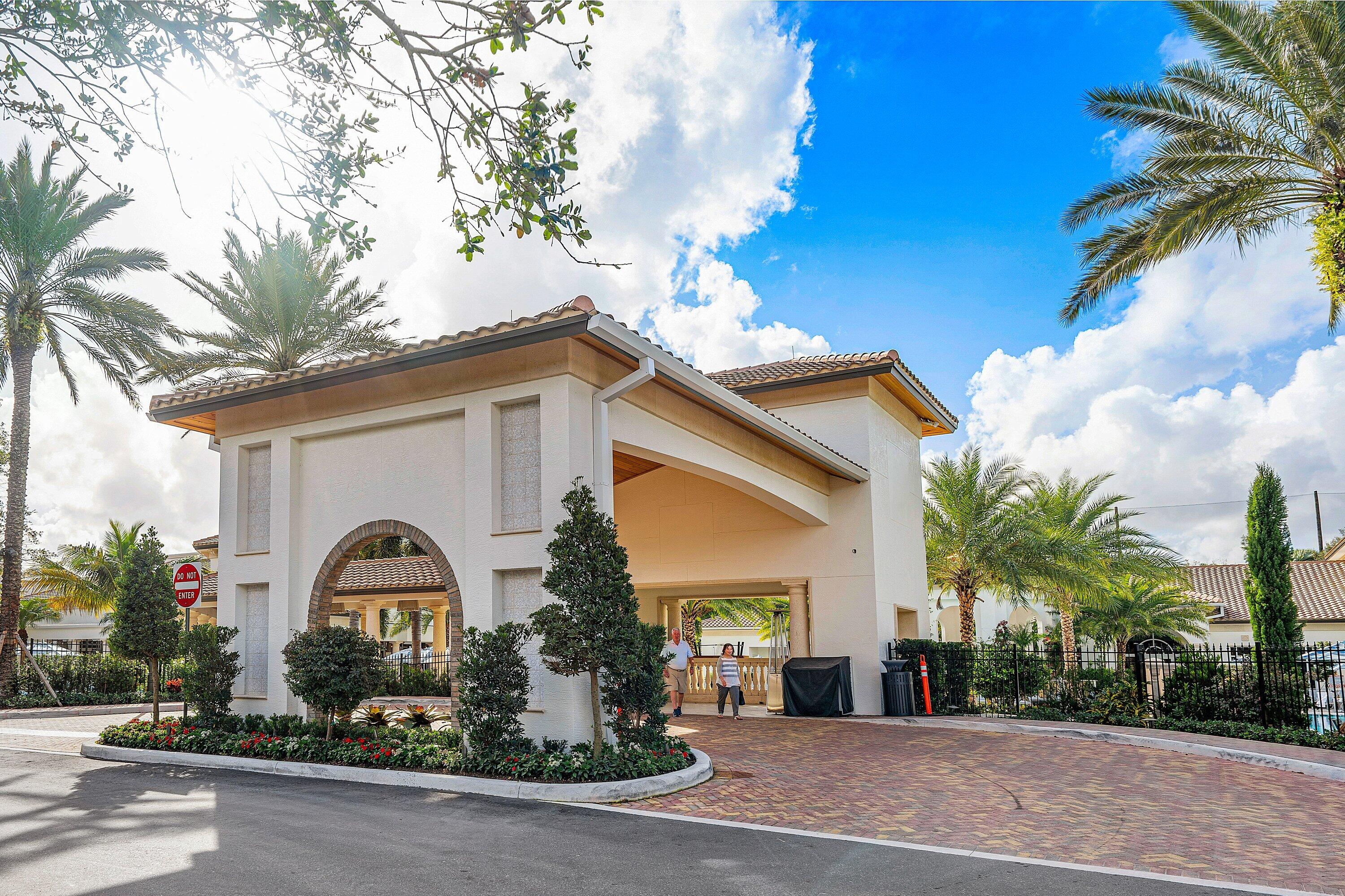16131 Villa Vizcaya Place