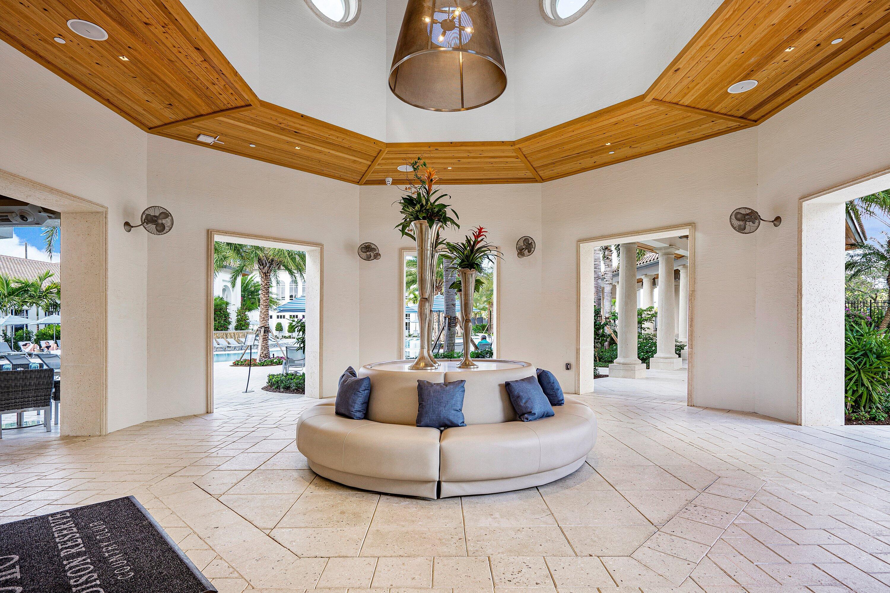 16131 Villa Vizcaya Place