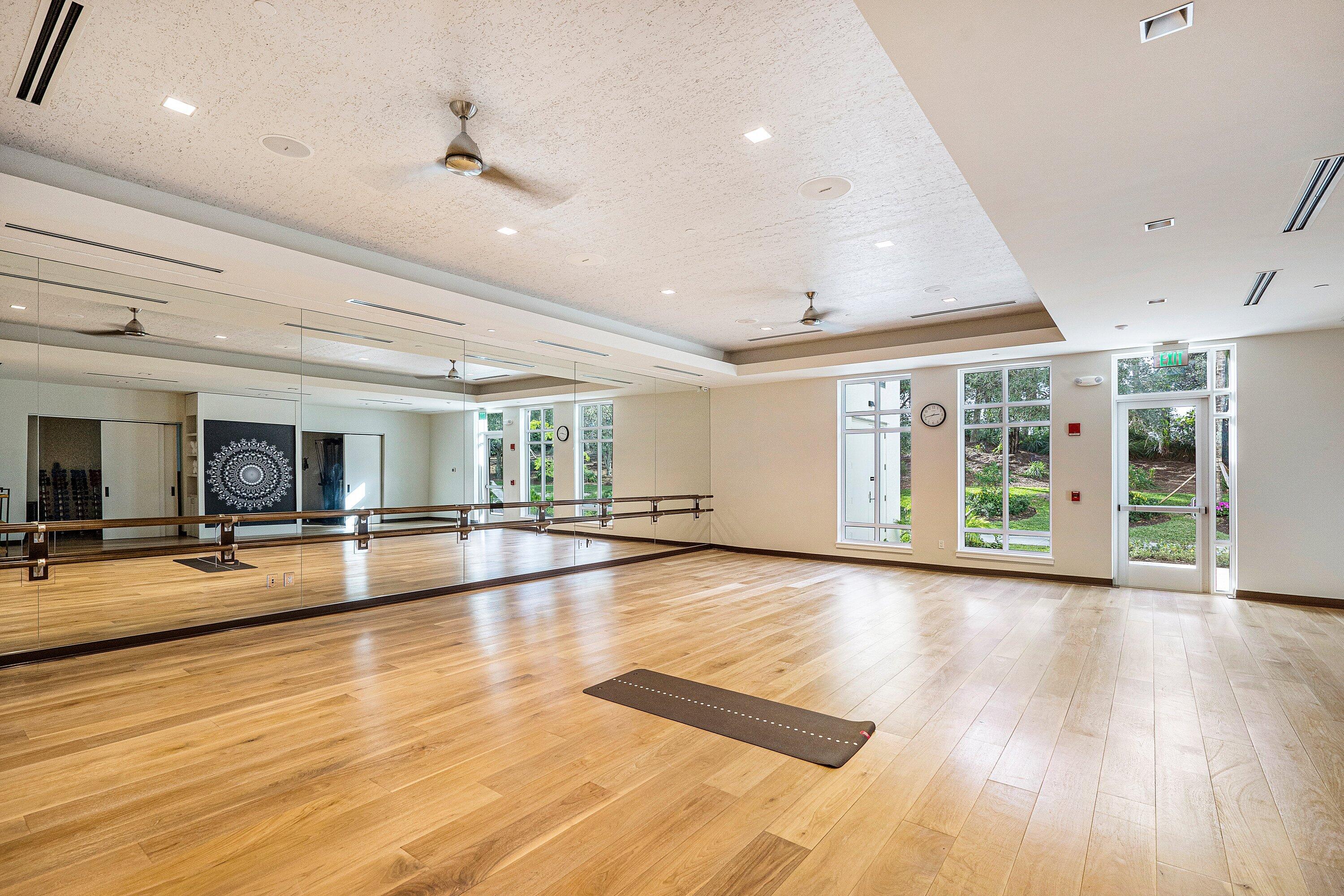 16131 Villa Vizcaya Place