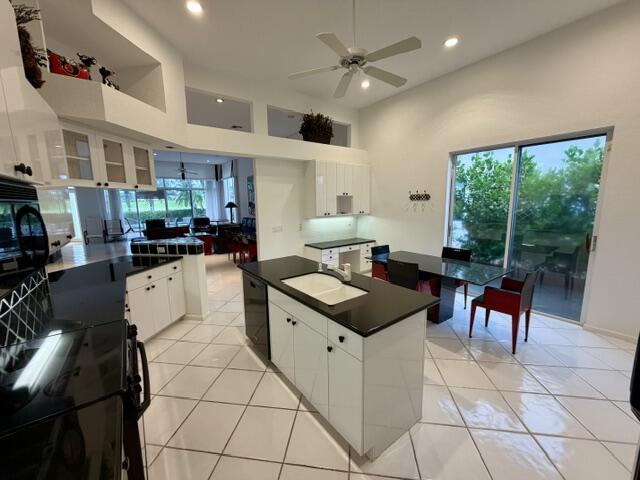 16131 Villa Vizcaya Place