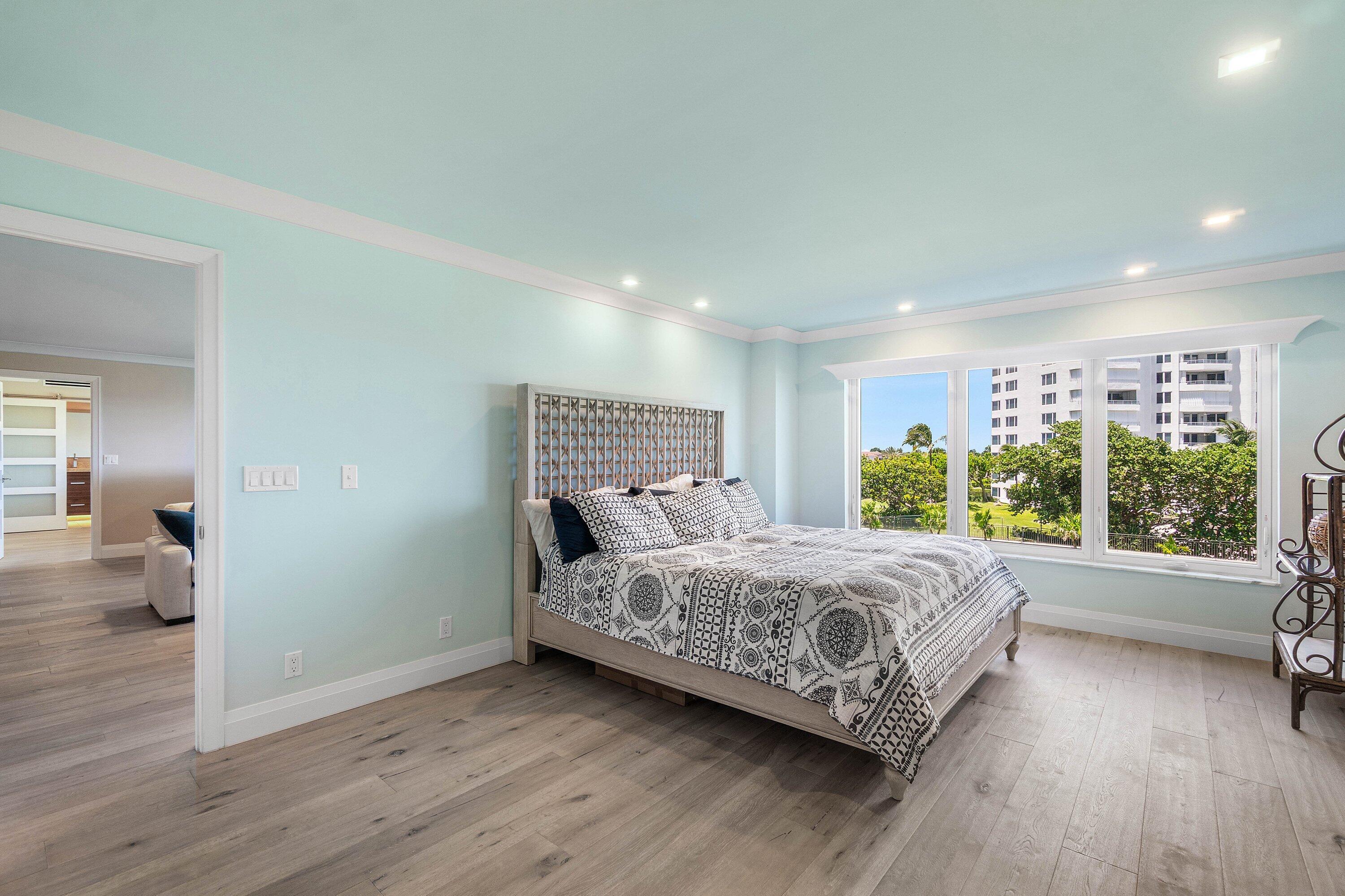 600 S Ocean Boulevard 4070