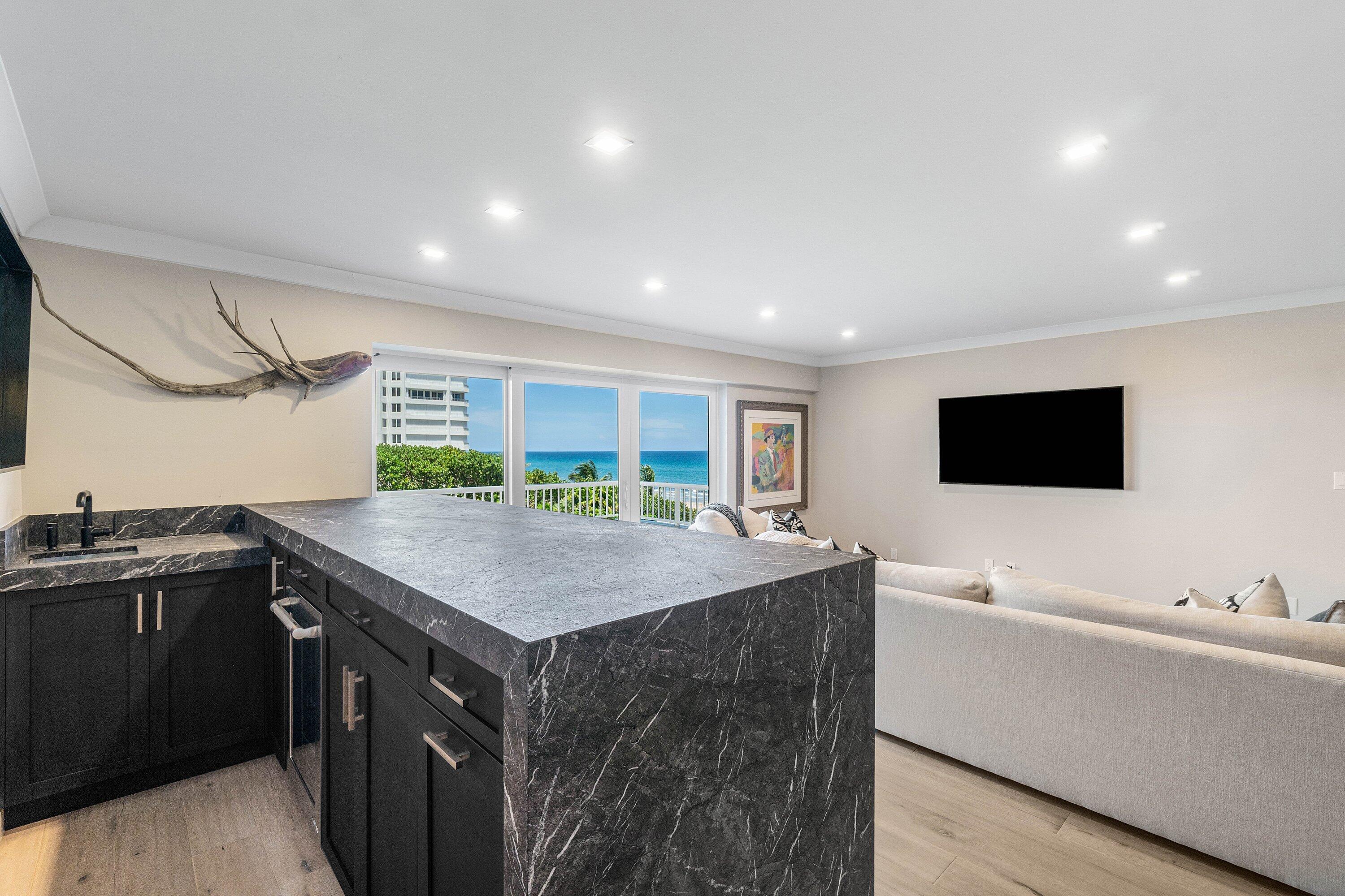 600 S Ocean Boulevard 4070