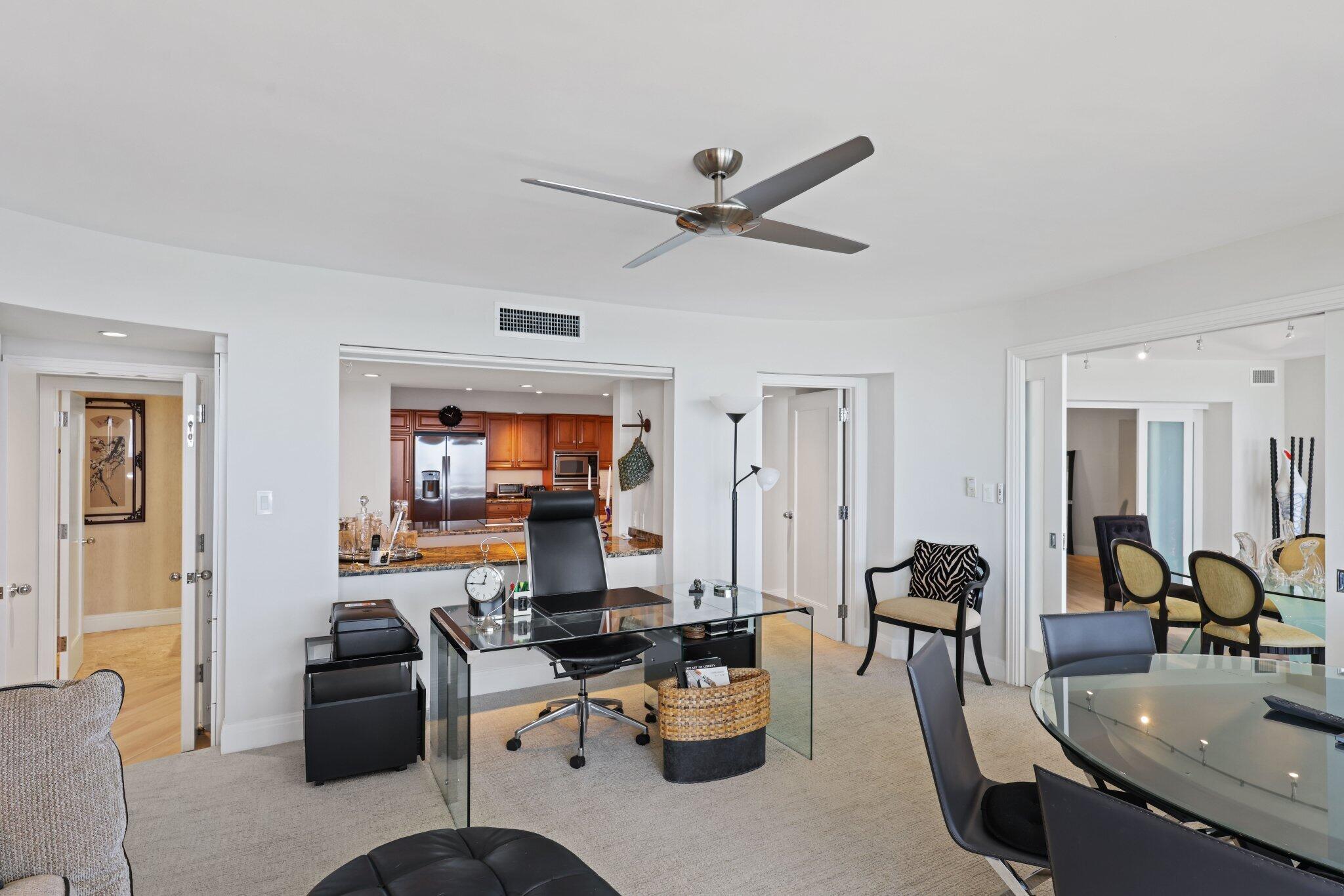 700 S Ocean Boulevard 1103-1104