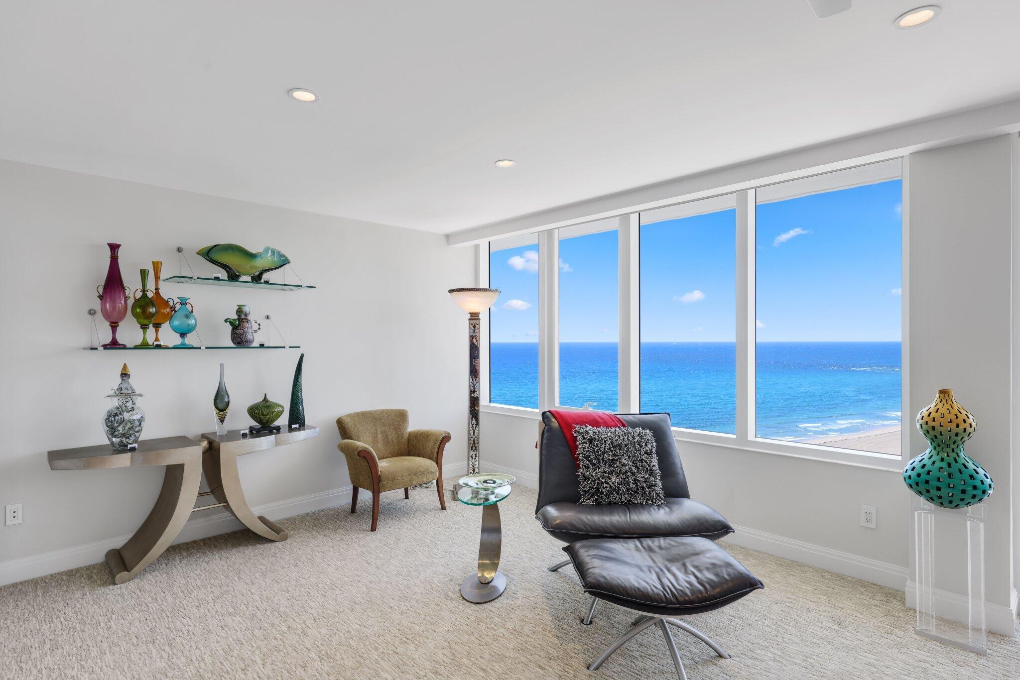 700 S Ocean Boulevard 1103-1104