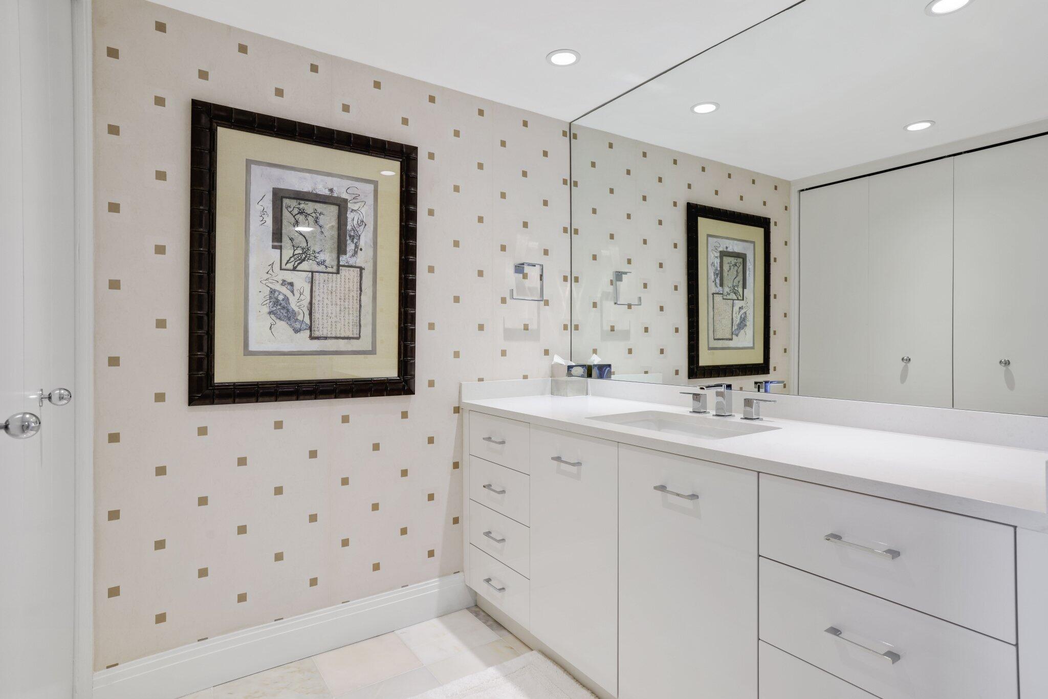700 S Ocean Boulevard 1103-1104
