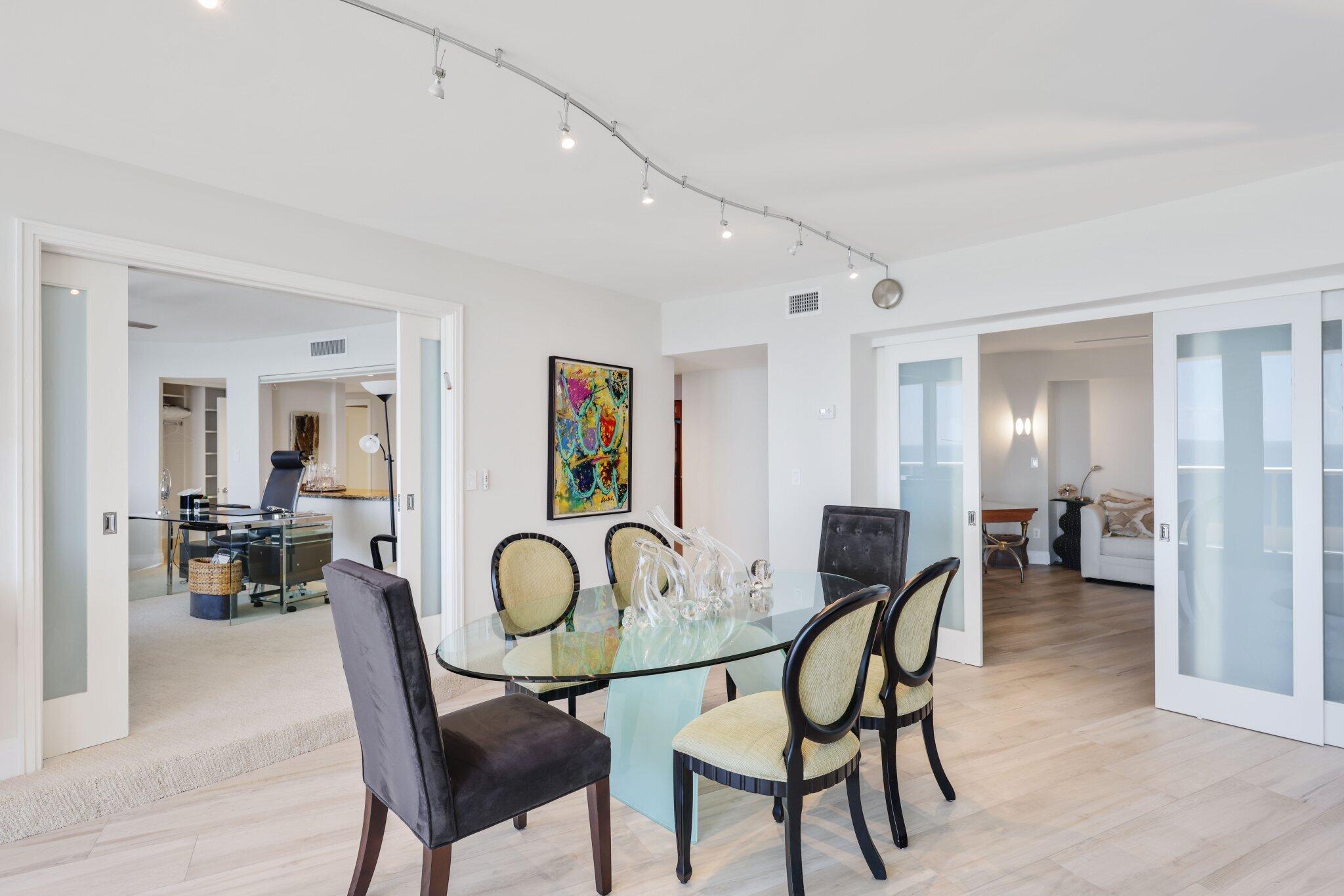 700 S Ocean Boulevard 1103-1104