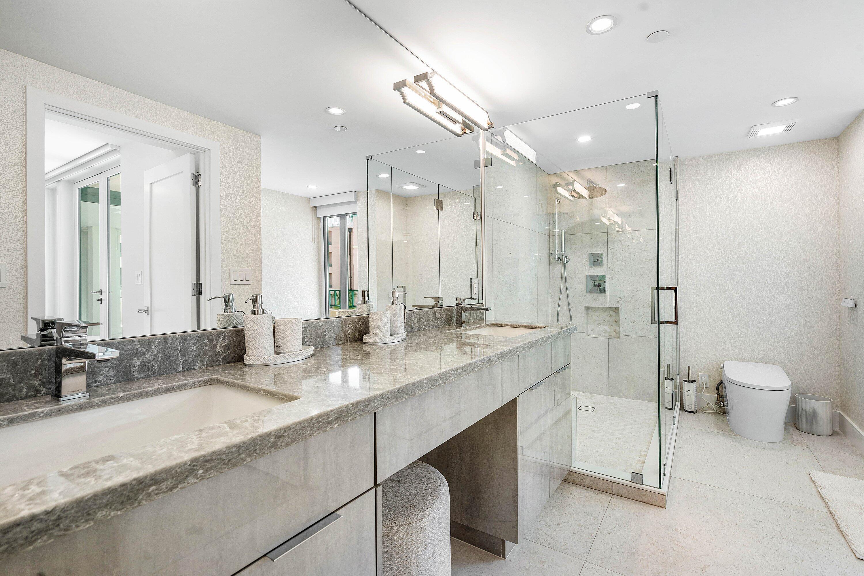 120 SE 5th Avenue 319