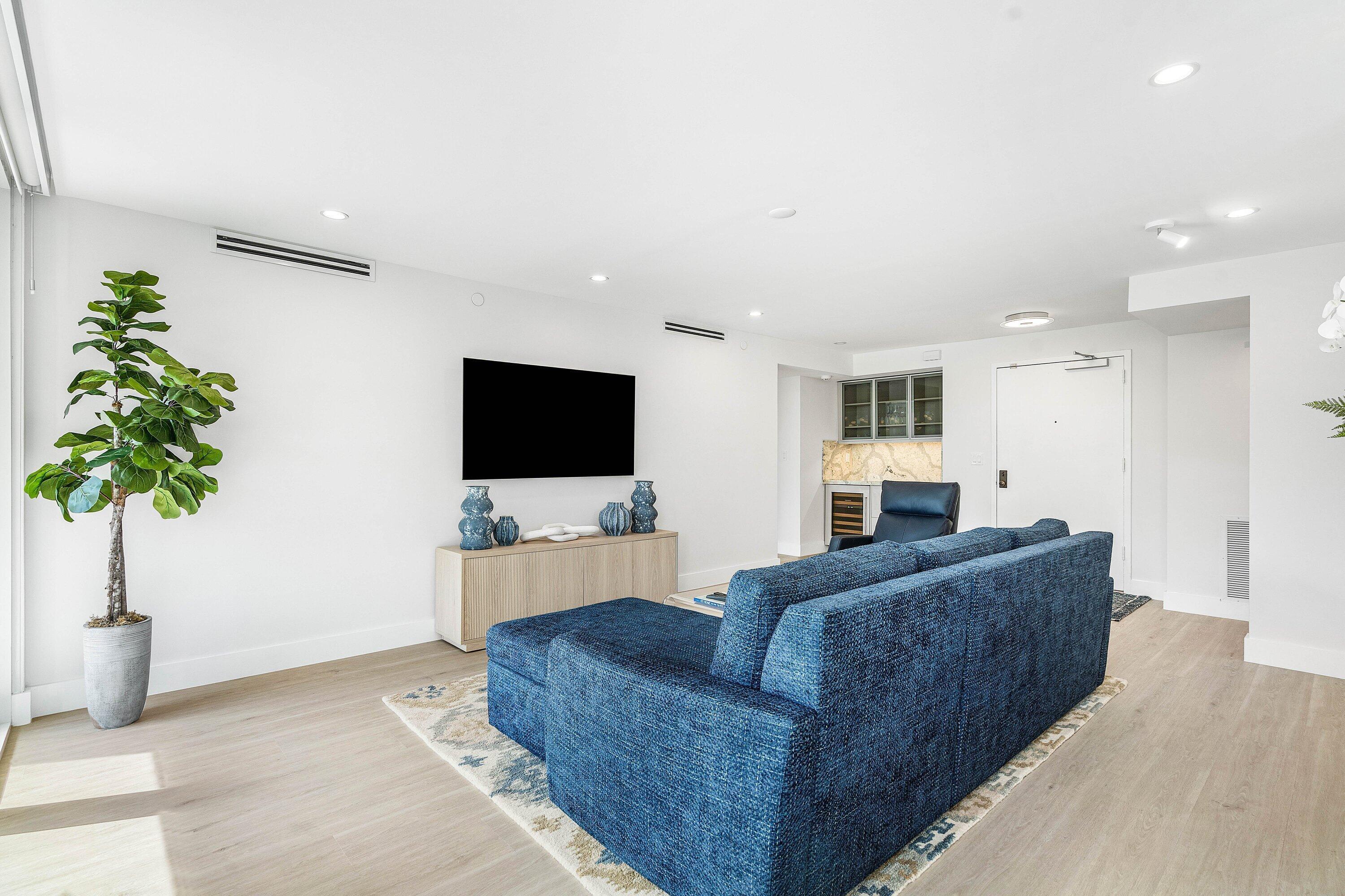 120 SE 5th Avenue 319