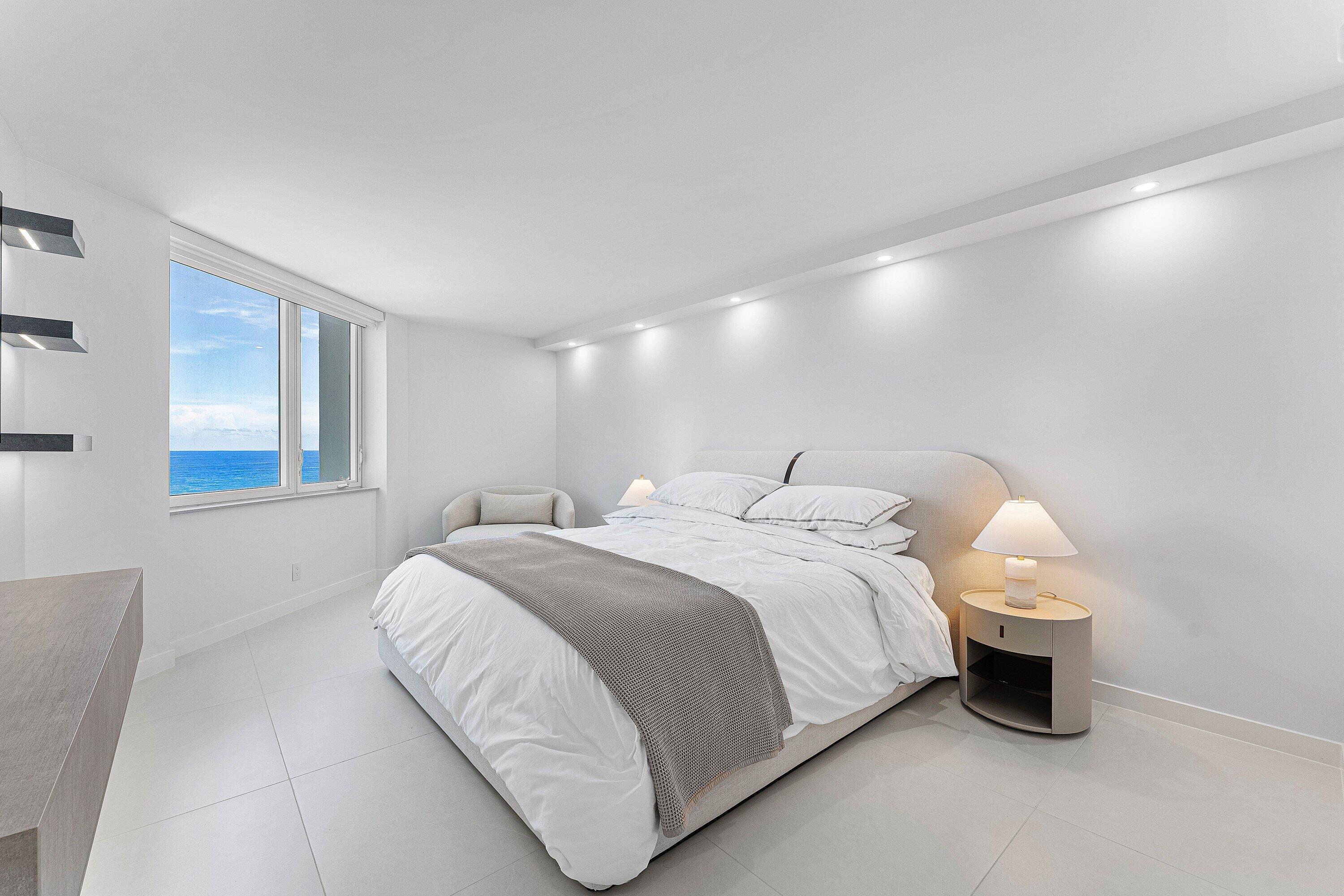 550 S Ocean Boulevard S 906
