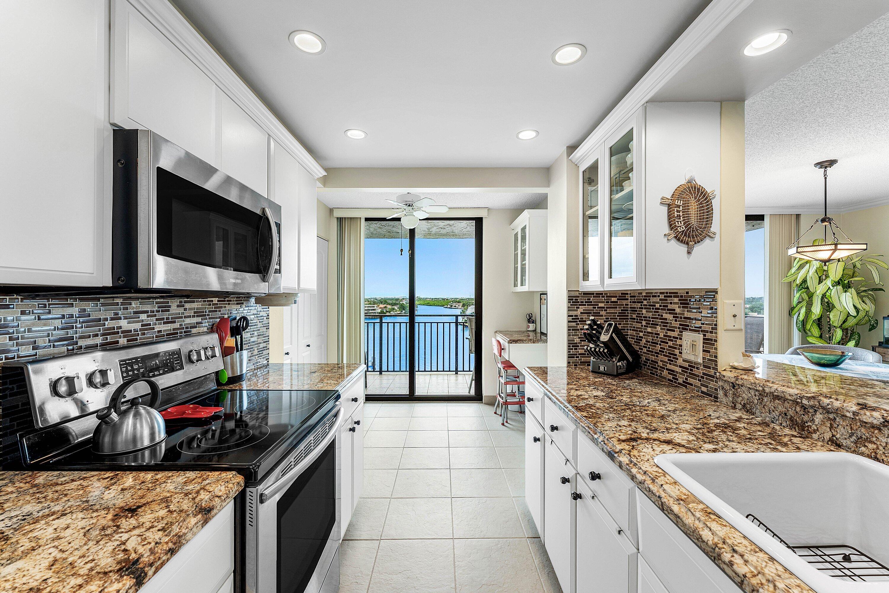 3912 S Ocean Boulevard 809