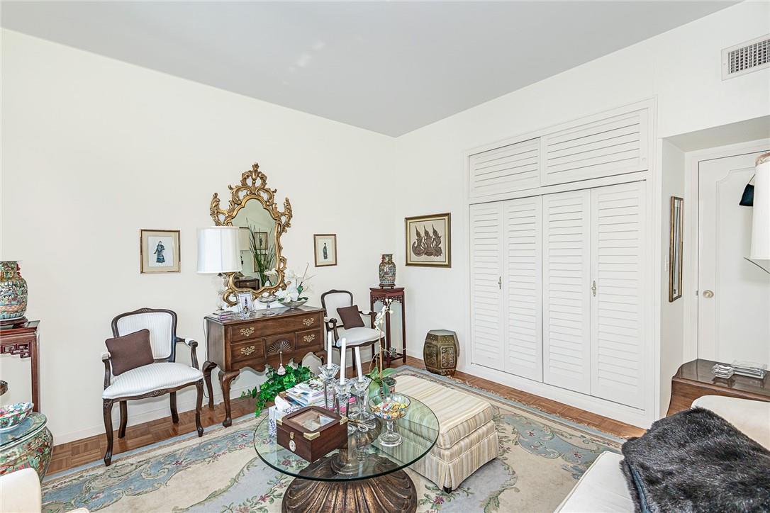 701 E Camino Real Unit: 12J