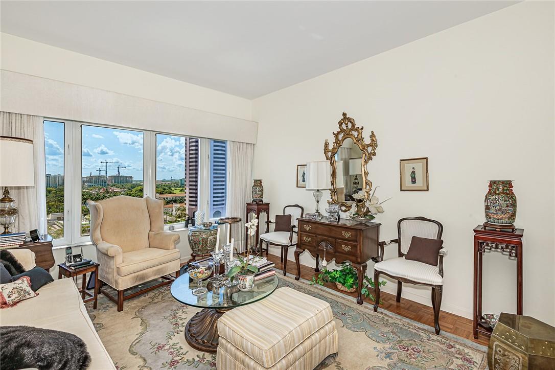 701 E Camino Real Unit: 12J