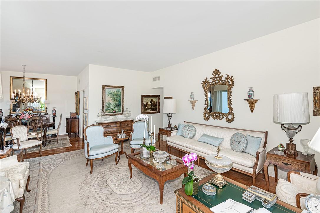 701 E Camino Real Unit: 12J