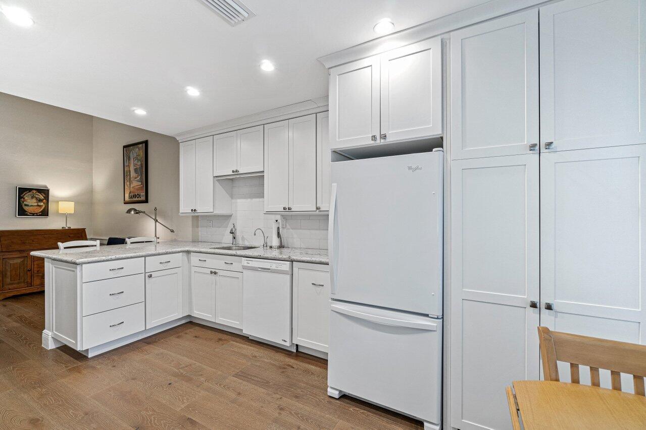 2121 S Ocean Boulevard Unit: 403