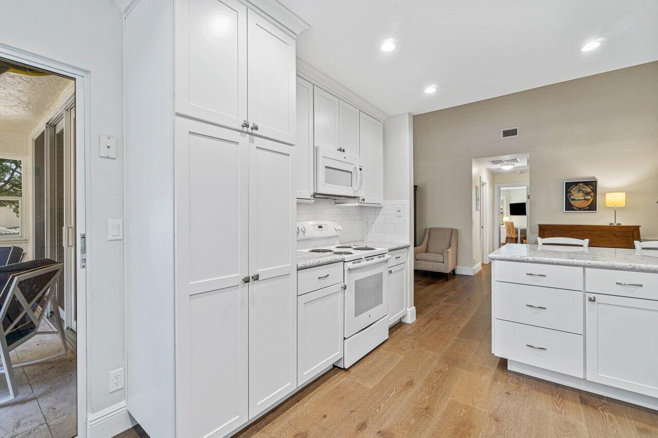 2121 S Ocean Boulevard Unit: 403