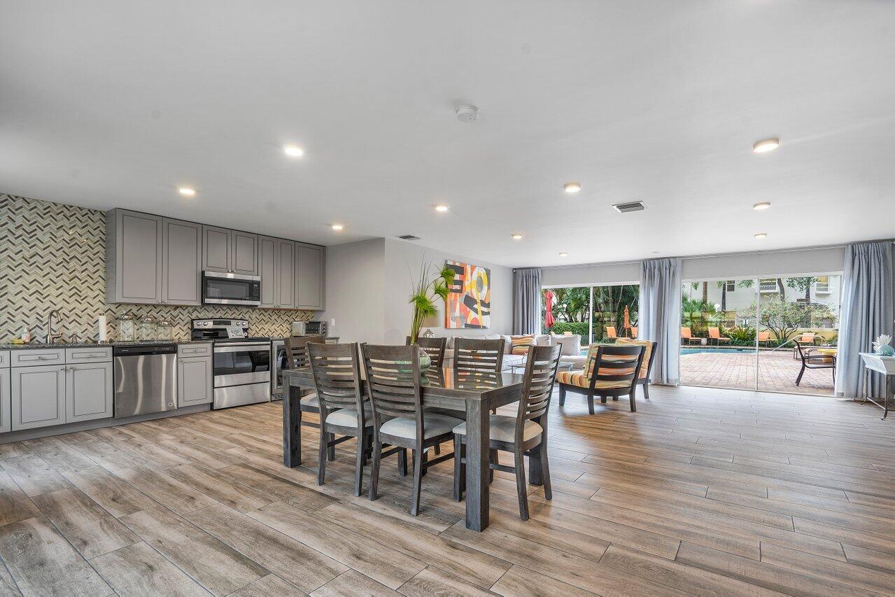 2121 S Ocean Boulevard Unit: 403