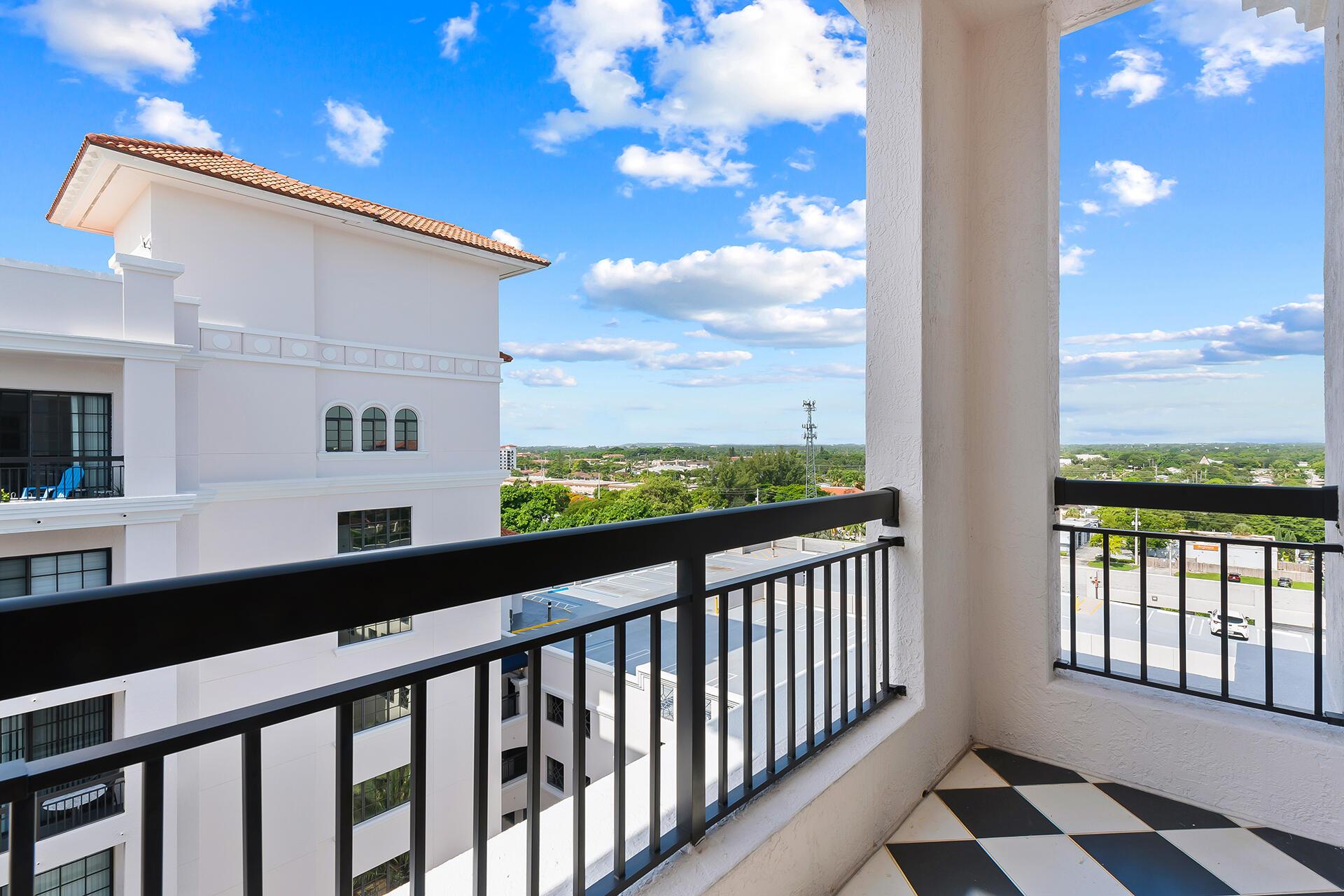 233 S Federal Highway Unit: Uph02