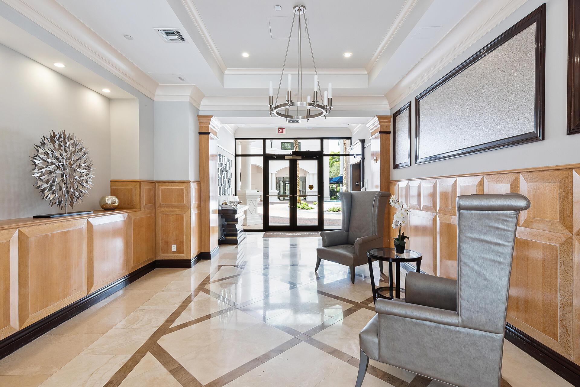 233 S Federal Highway Unit: Uph02