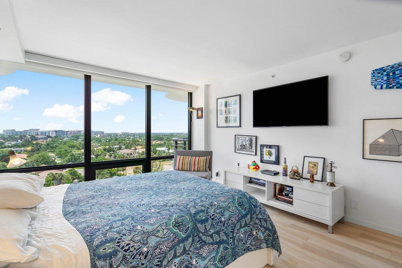 250 S Ocean Boulevard Unit: 8d