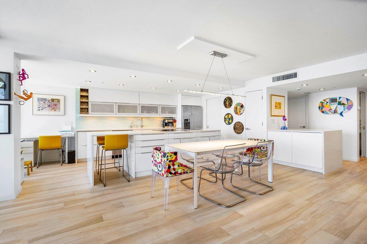250 S Ocean Boulevard Unit: 8d