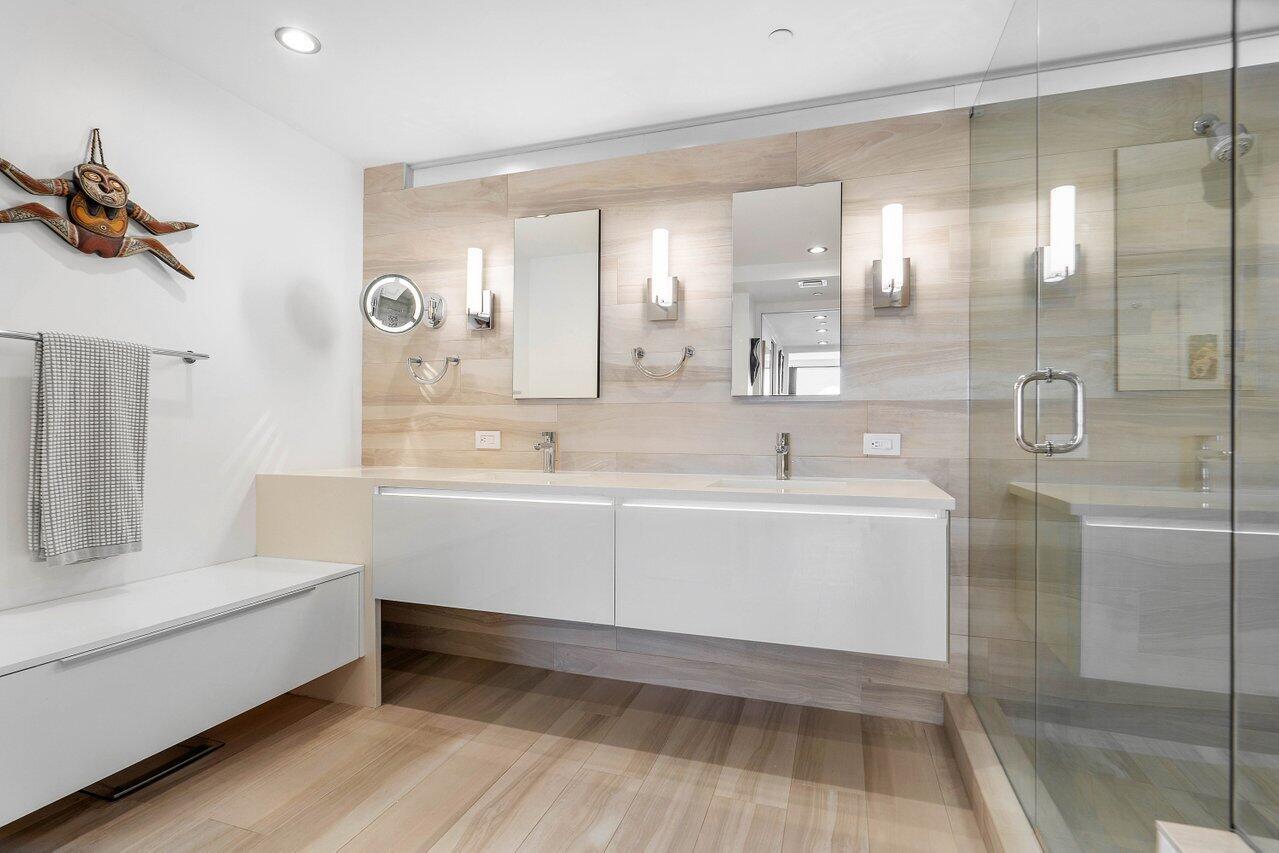250 S Ocean Boulevard Unit: 8d