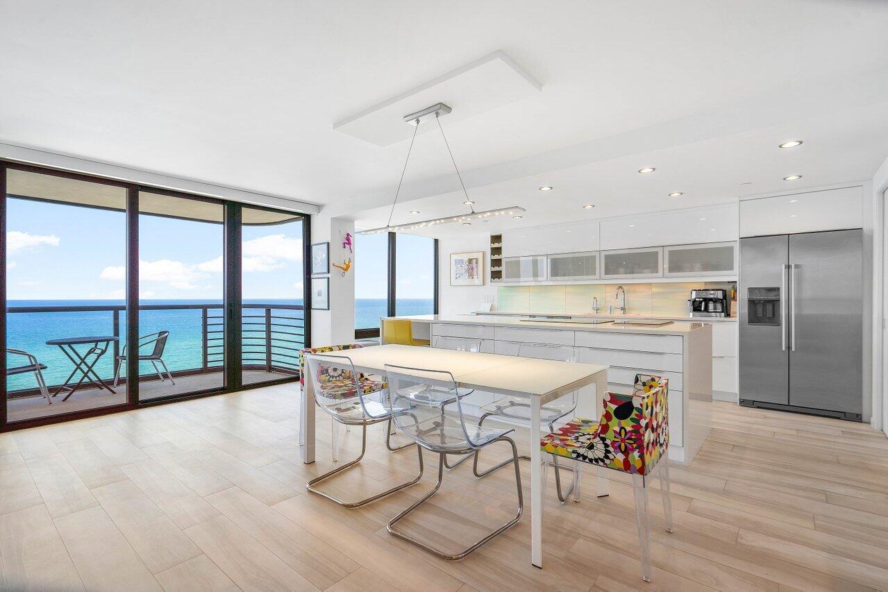 250 S Ocean Boulevard Unit: 8d