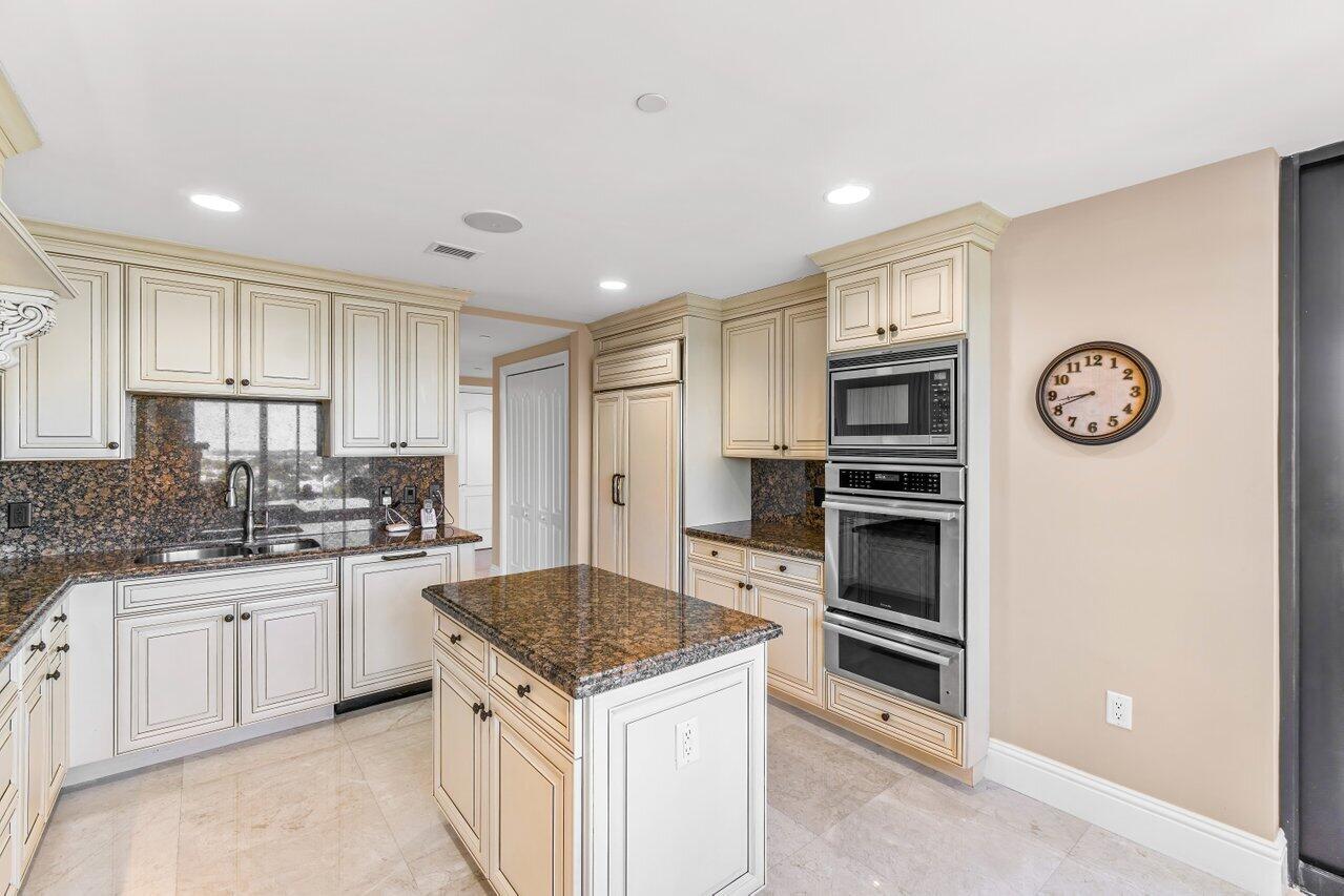 200 E Palmetto Park Road Unit: 802