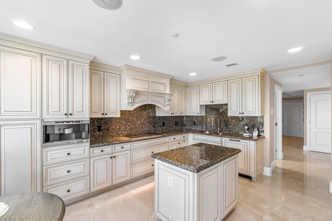 200 E Palmetto Park Road Unit: 802