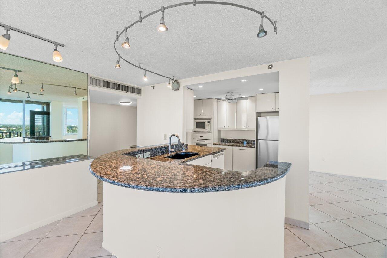 3912 S Ocean Boulevard Unit: Ph-14