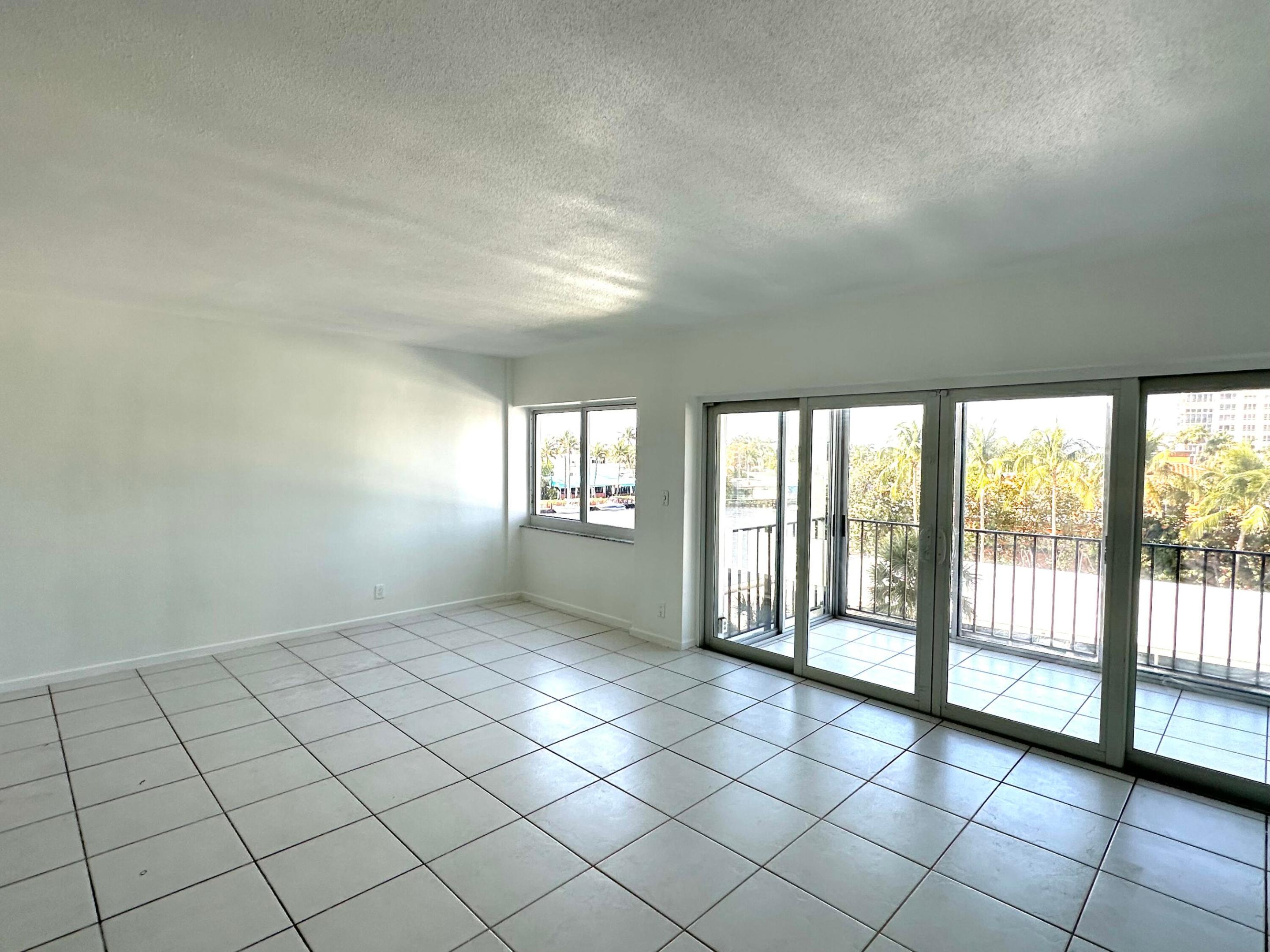 86 Macfarlane Drive Unit: 4e