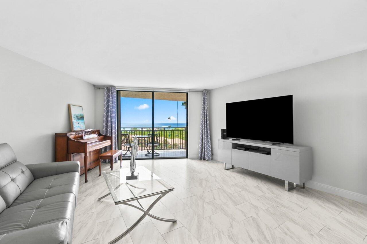 3912 S Ocean Boulevard 1008