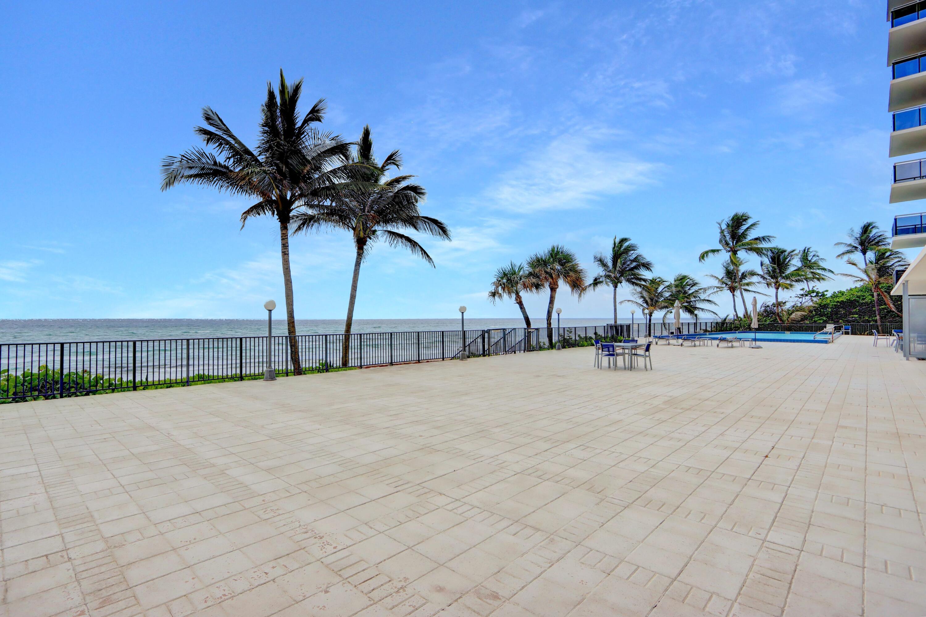 2066 N Ocean Boulevard 8sw