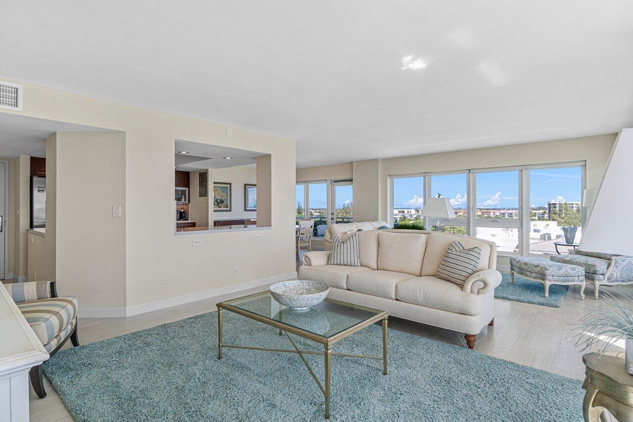 2066 N Ocean Boulevard 8ne