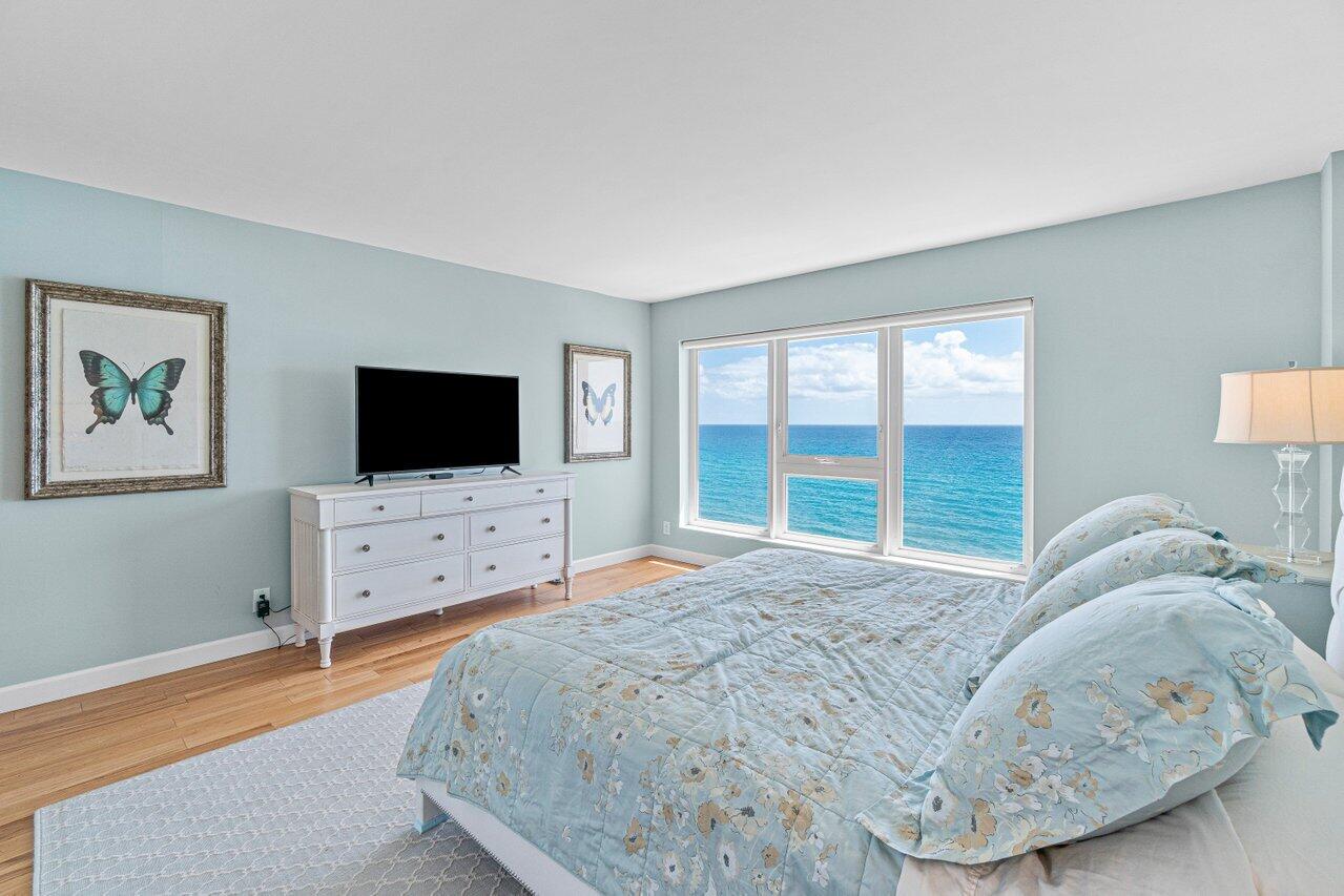 2066 N Ocean Boulevard 8ne