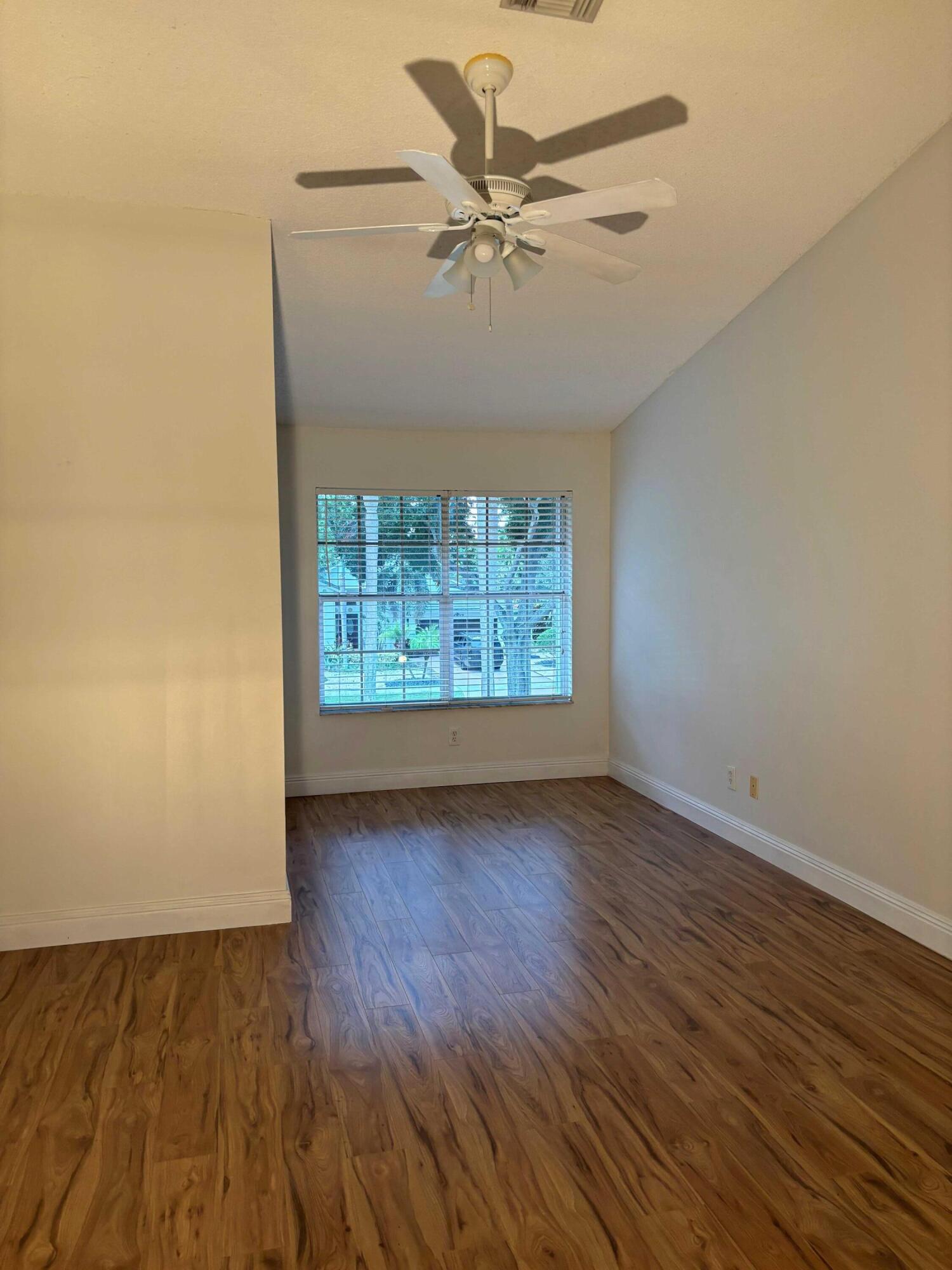 5230 Sapphire Valley