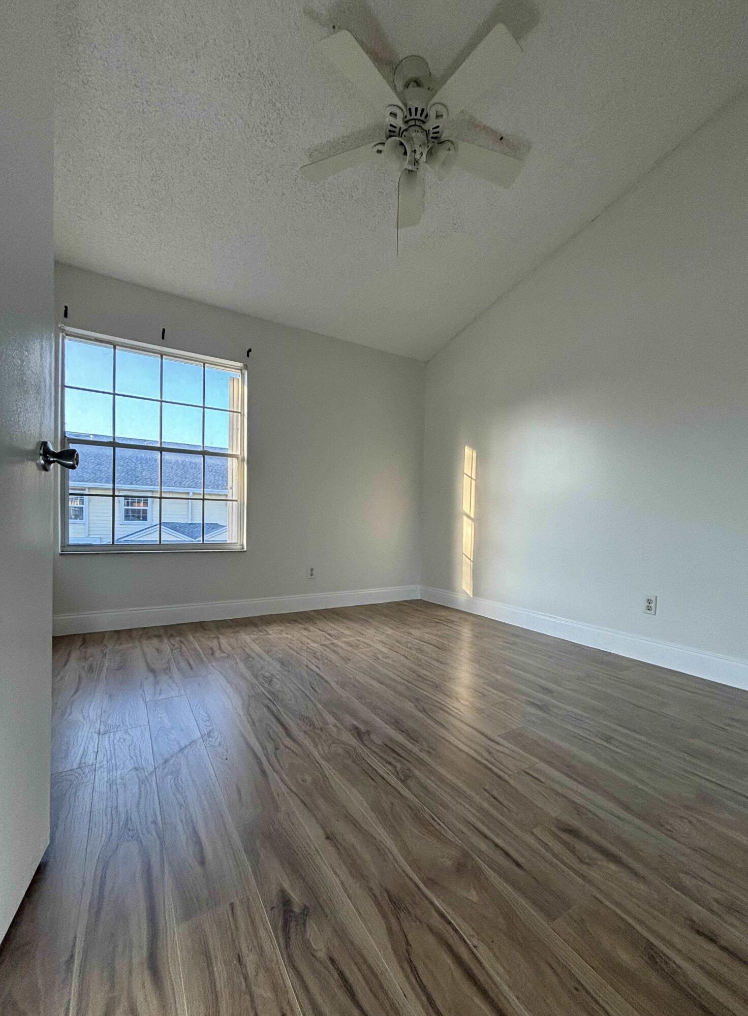 5230 Sapphire Valley