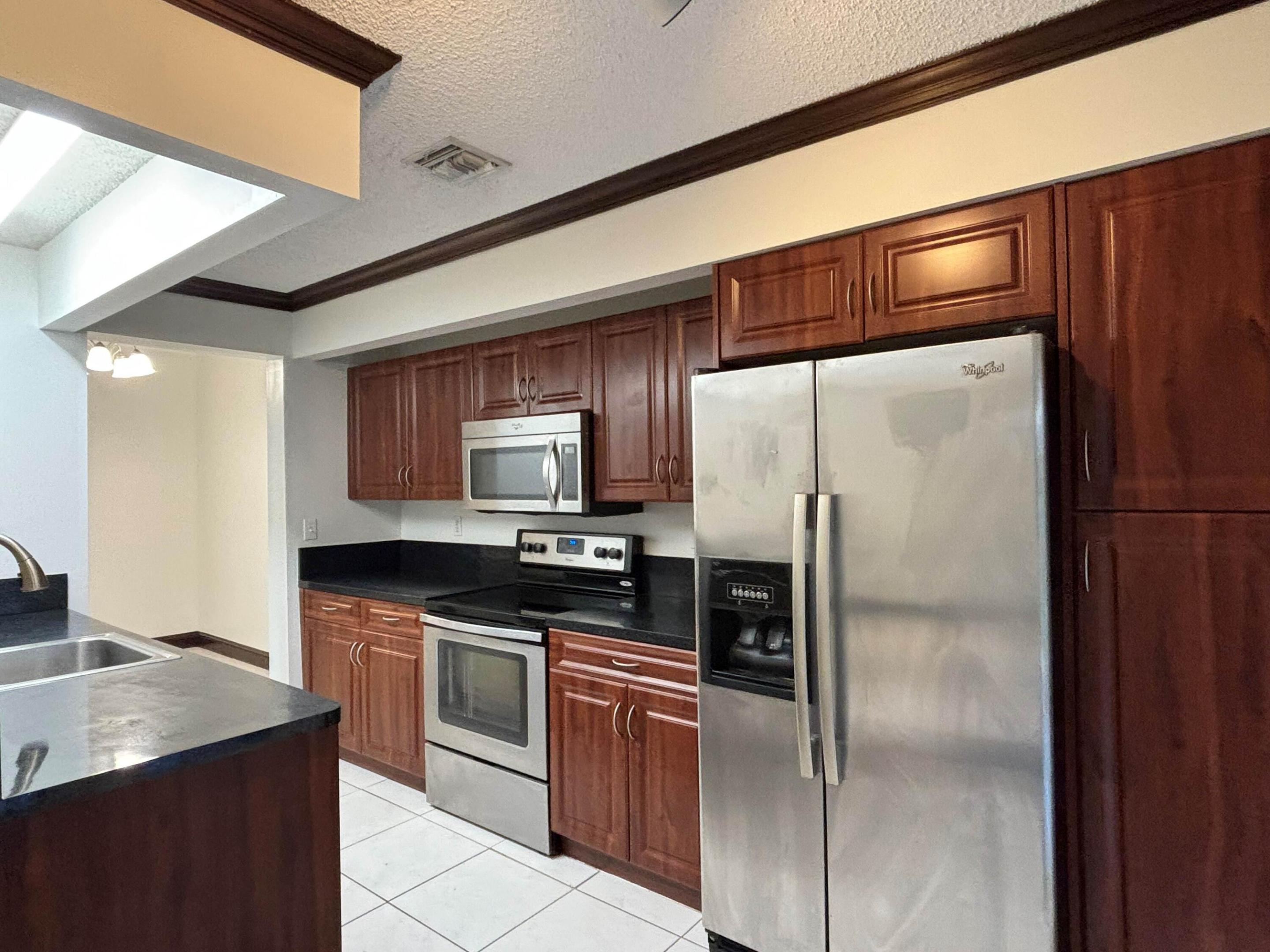 5230 Sapphire Valley
