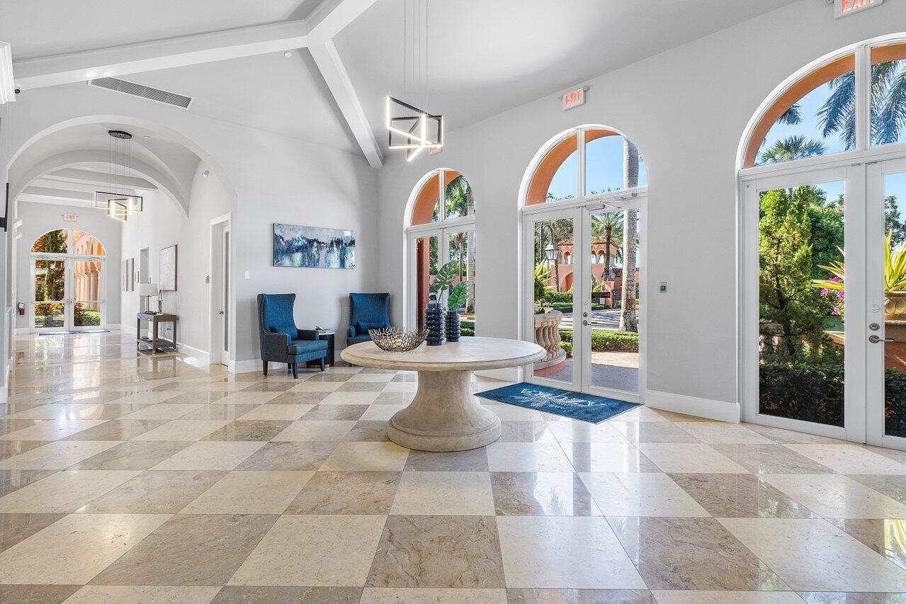 6352 Bellamalfi Street