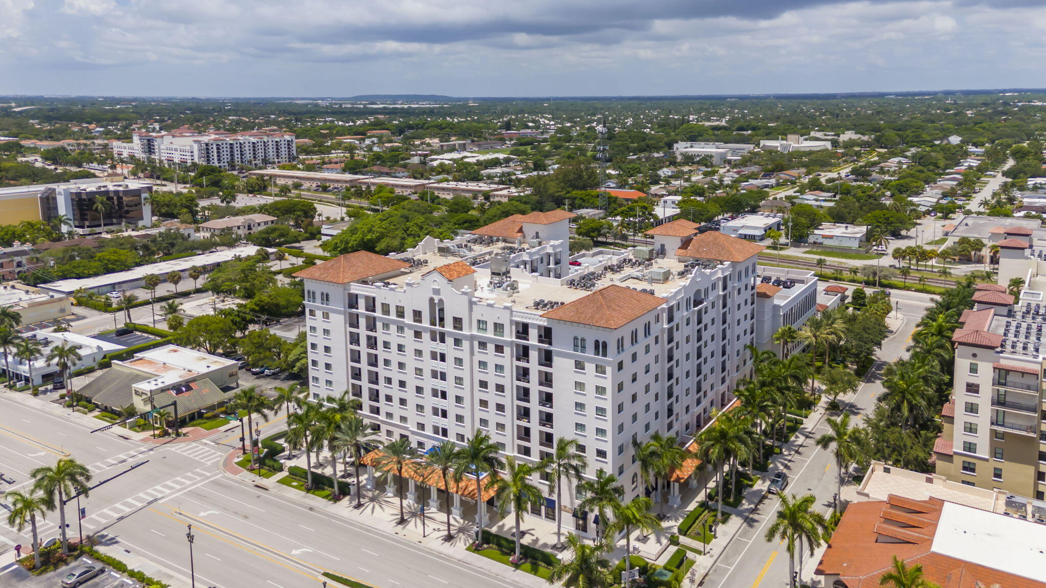 233 S Federal Highway Uph-25