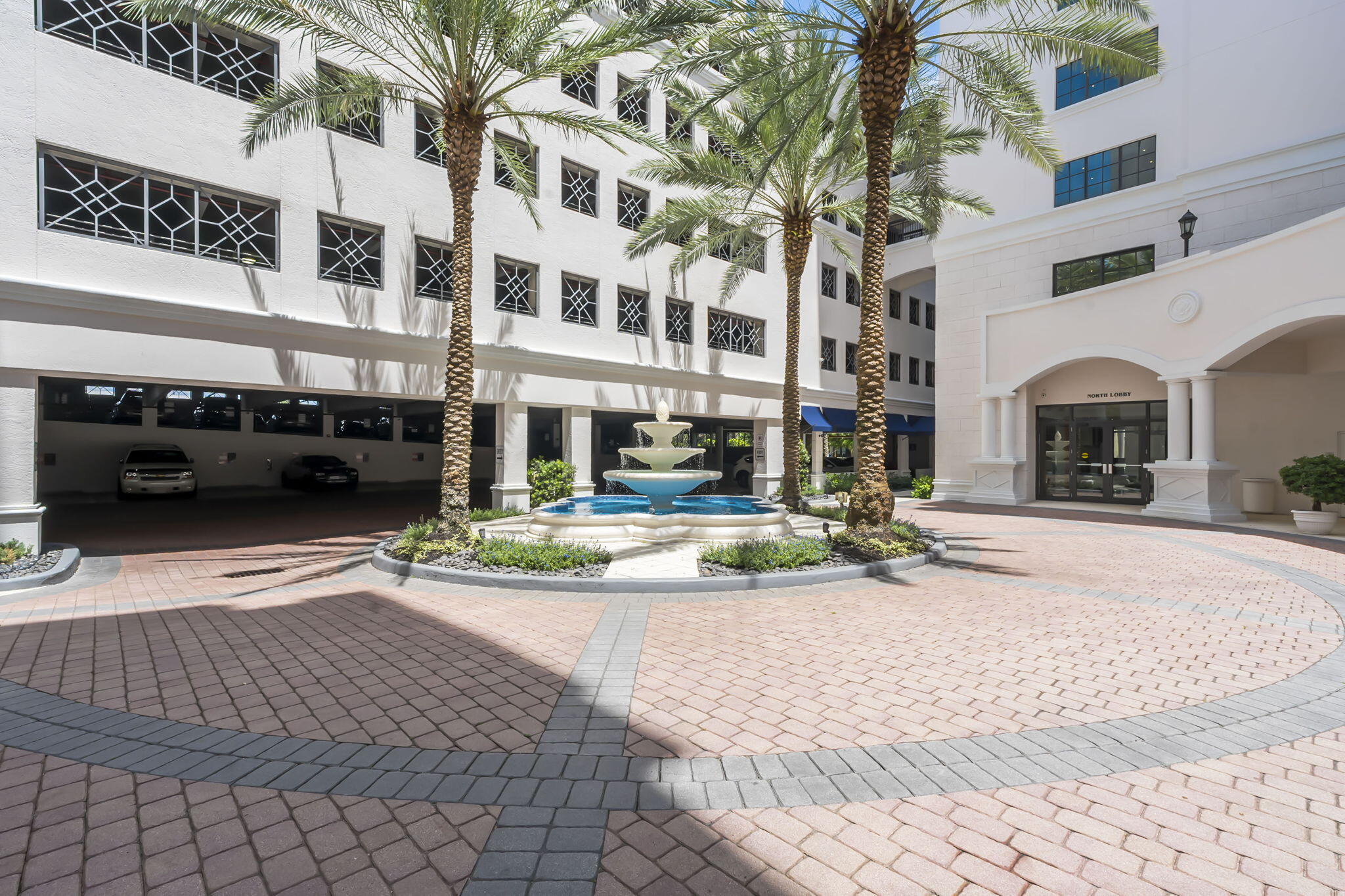 233 S Federal Highway Uph-25