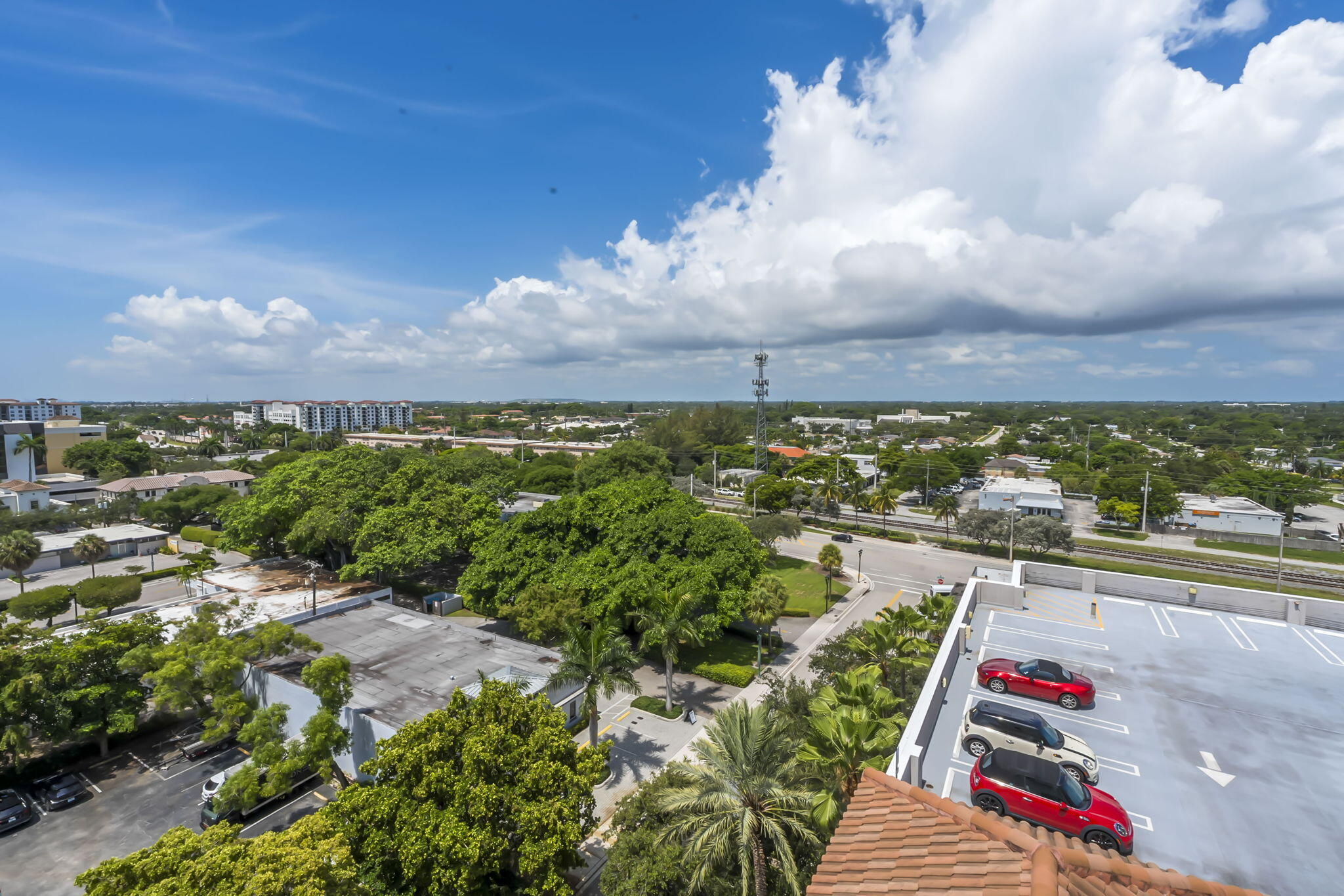 233 S Federal Highway Uph-25