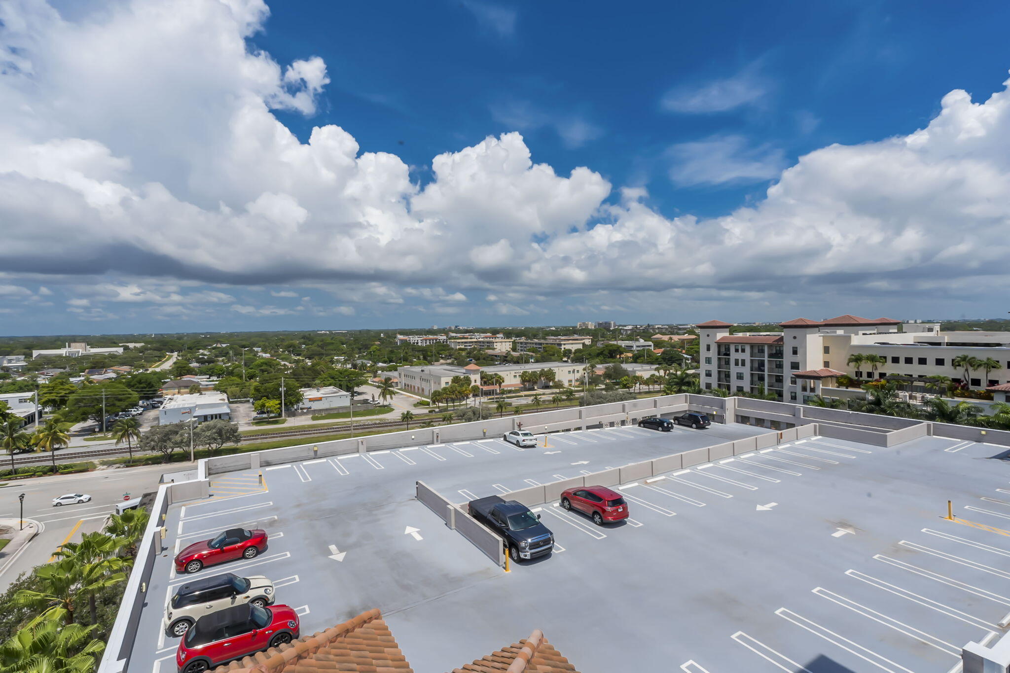 233 S Federal Highway Uph-25