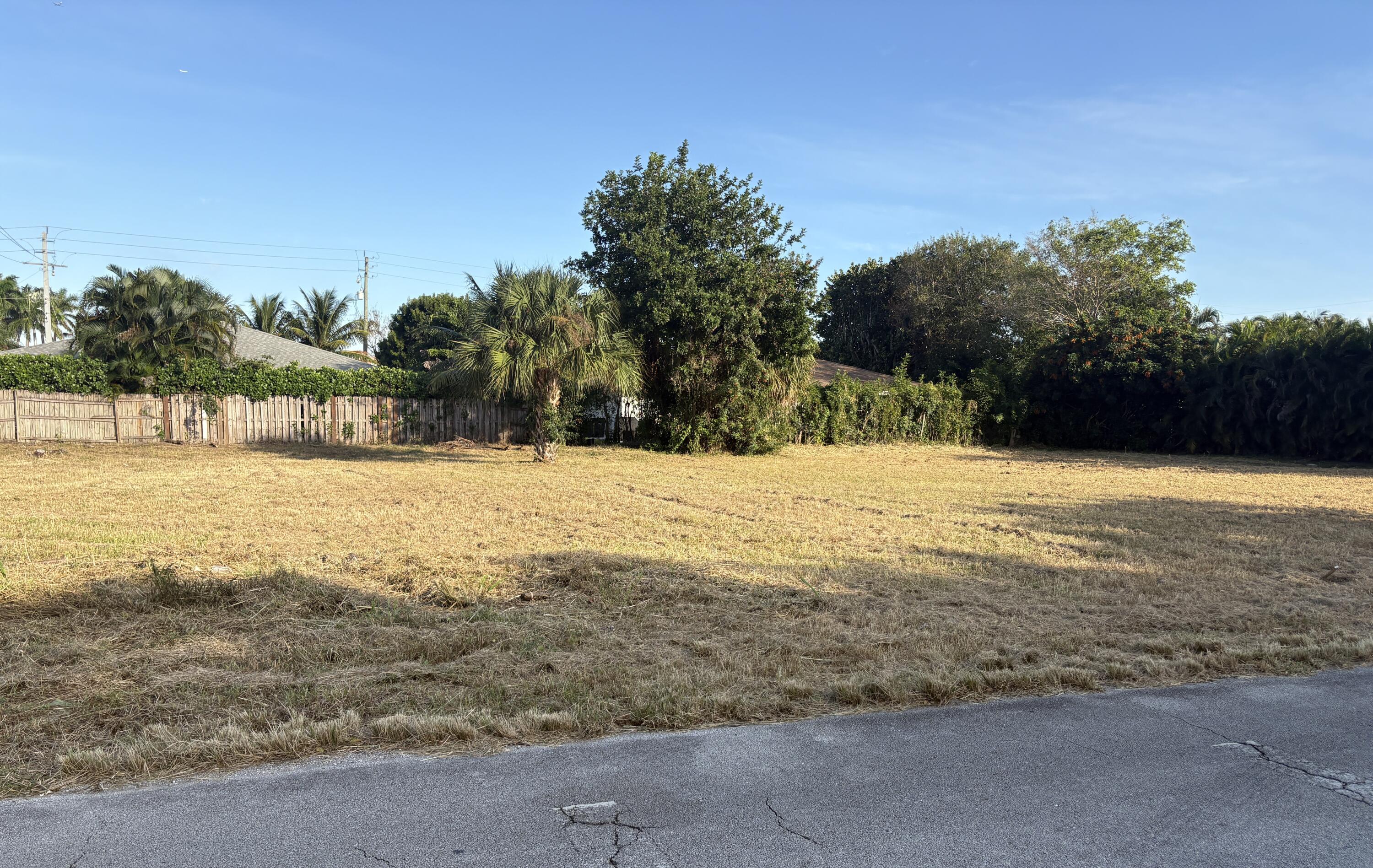 0000 Florida Boulevard