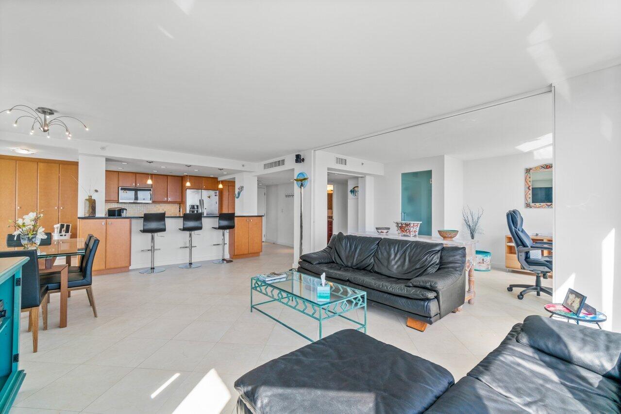 3912 S Ocean Boulevard 1010