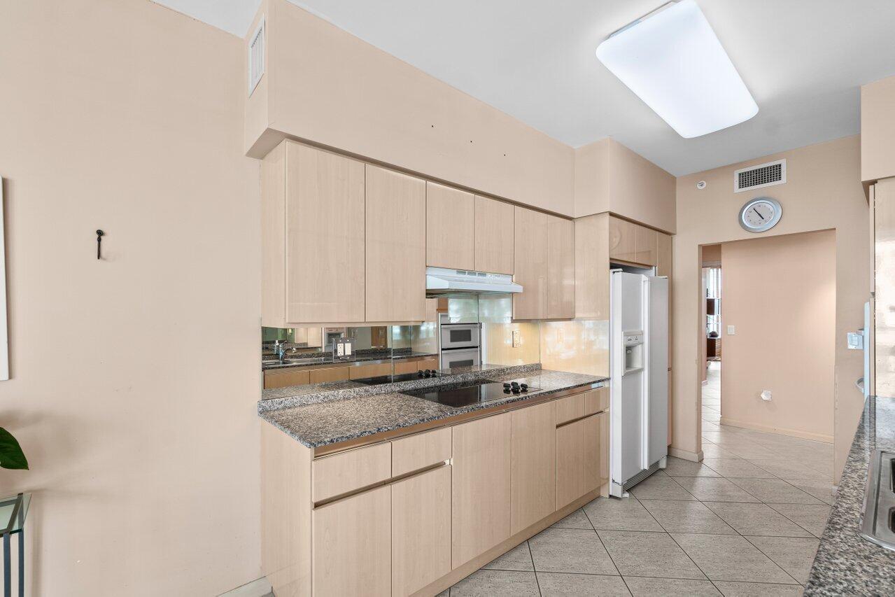 500 SE Mizner Boulevard A411