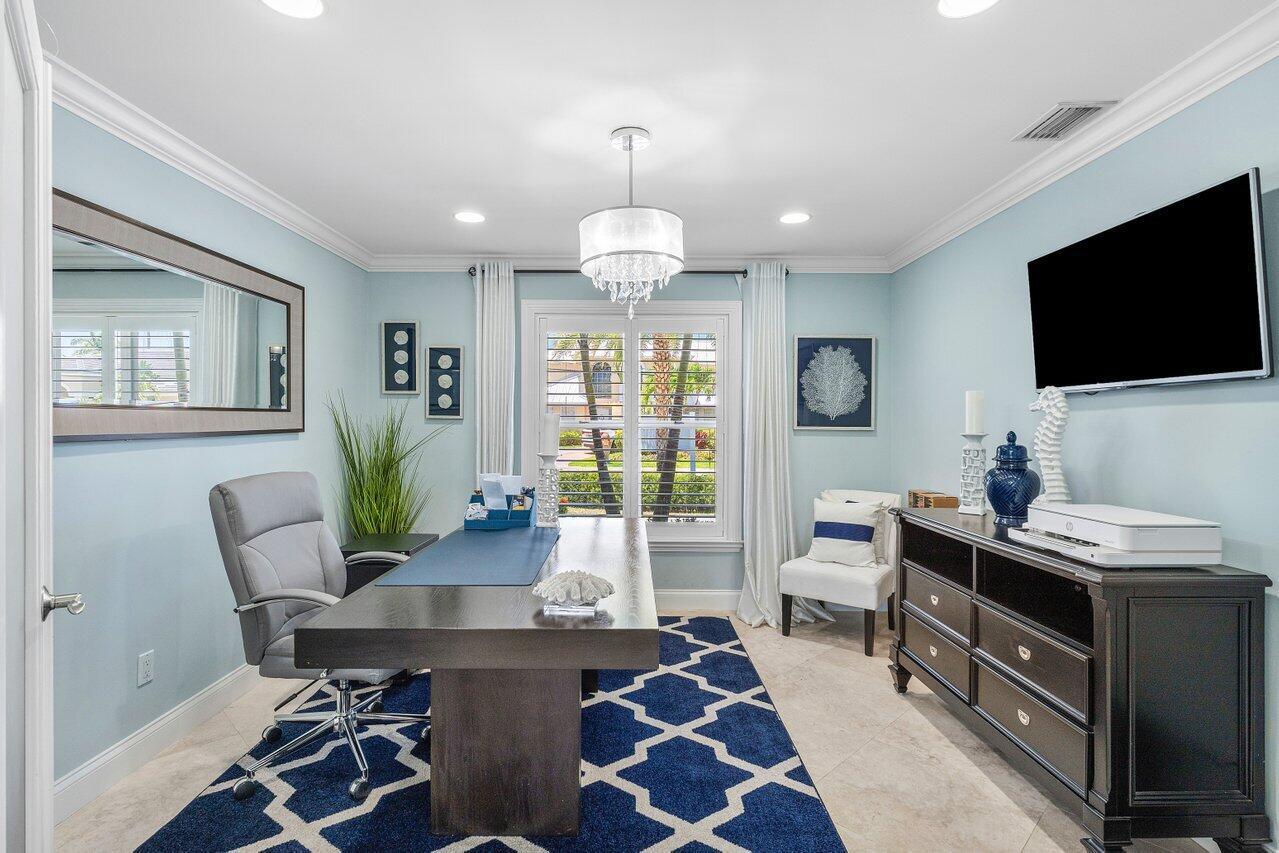 910 Jasmine Drive
